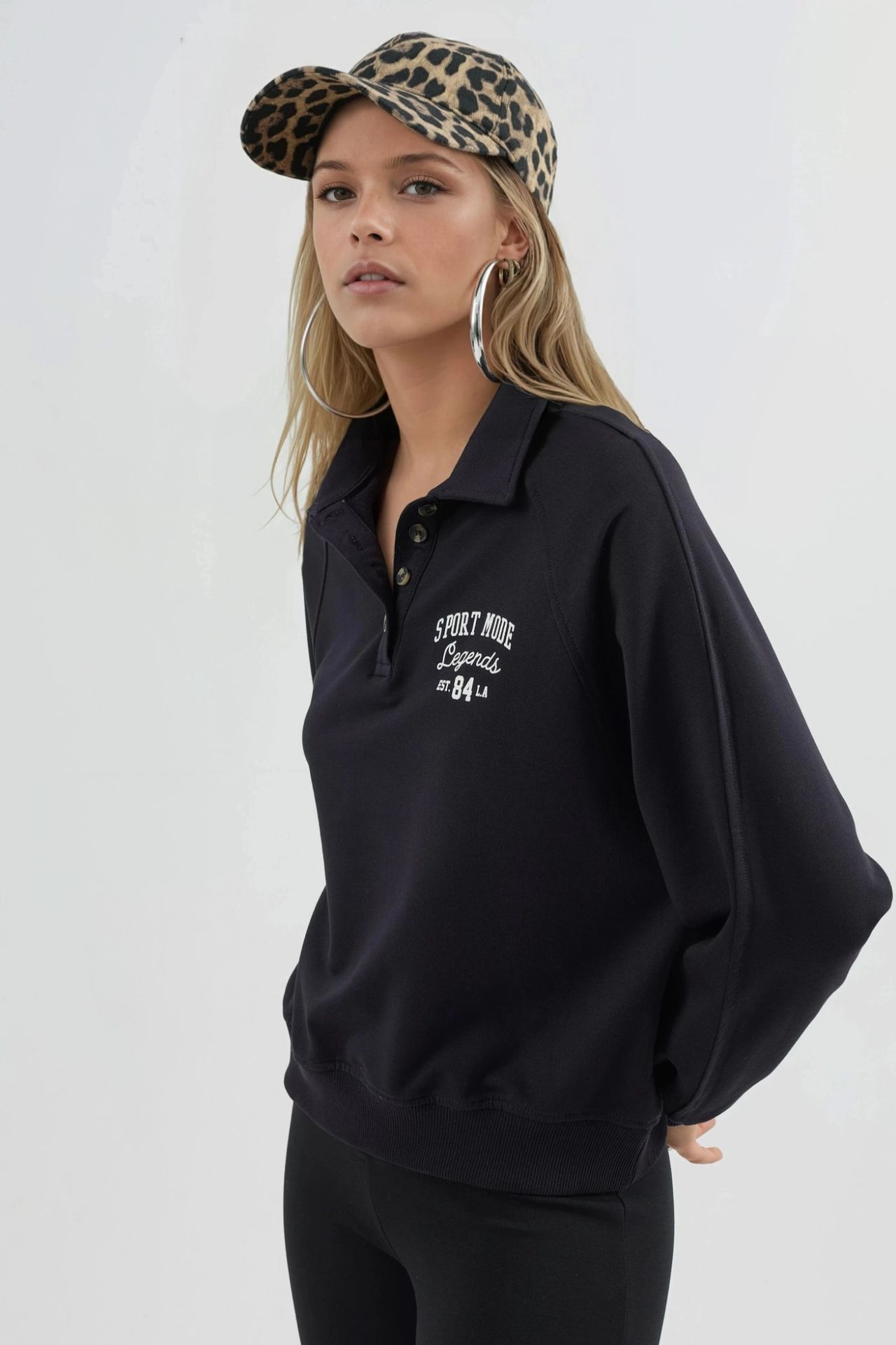 BUSEM Polo Collar Long Sleeve Relaxed Fit Sweatshirt 2