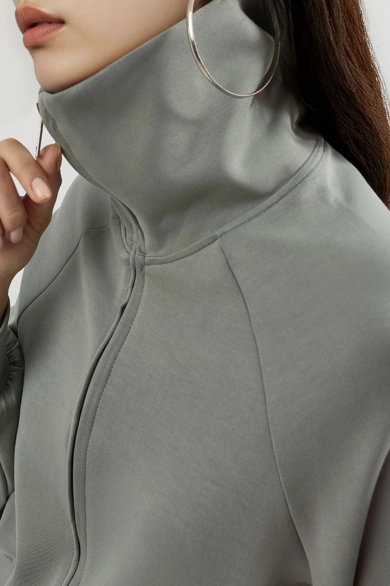 BUSEM Relaxed Fit Zippered Sweatshirt 6