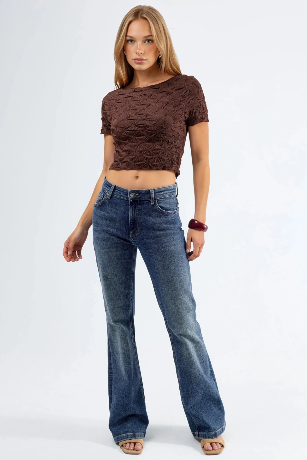 Short Sleeve Textured Boat Neck Slim Fit Crop T-Shirt 5