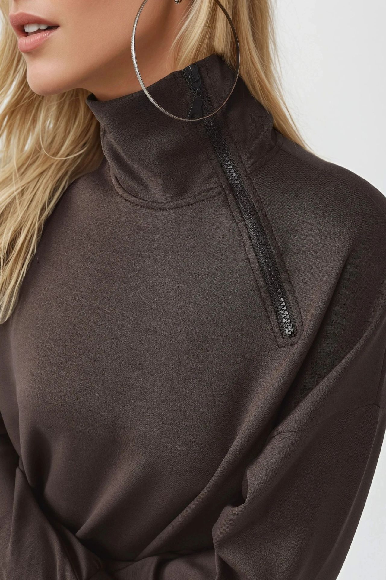 BUSEM Relaxed Fit Zipper Collar Sweatshirt 6