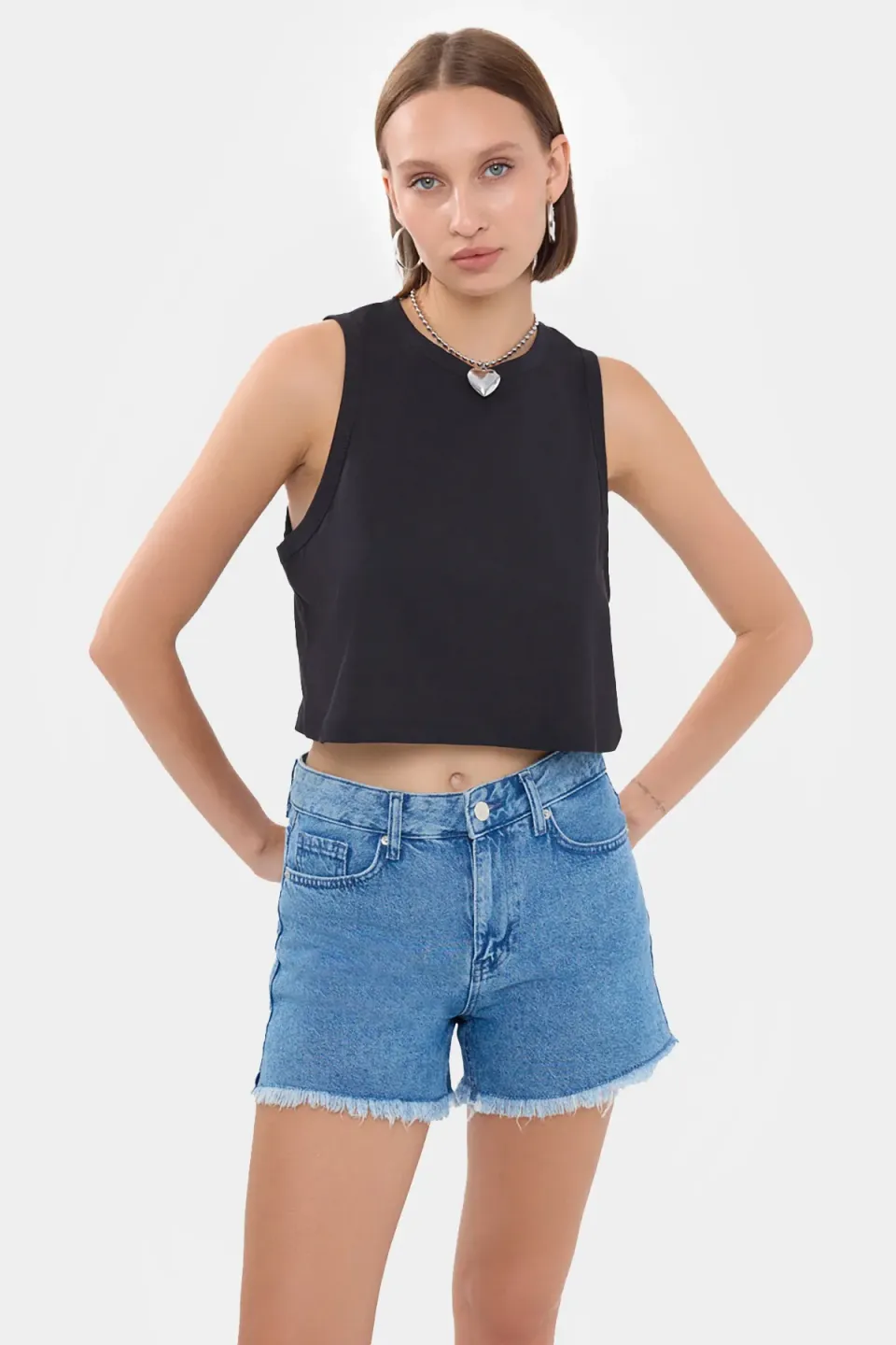 Sleeveless Round Neck Solid Crop Top