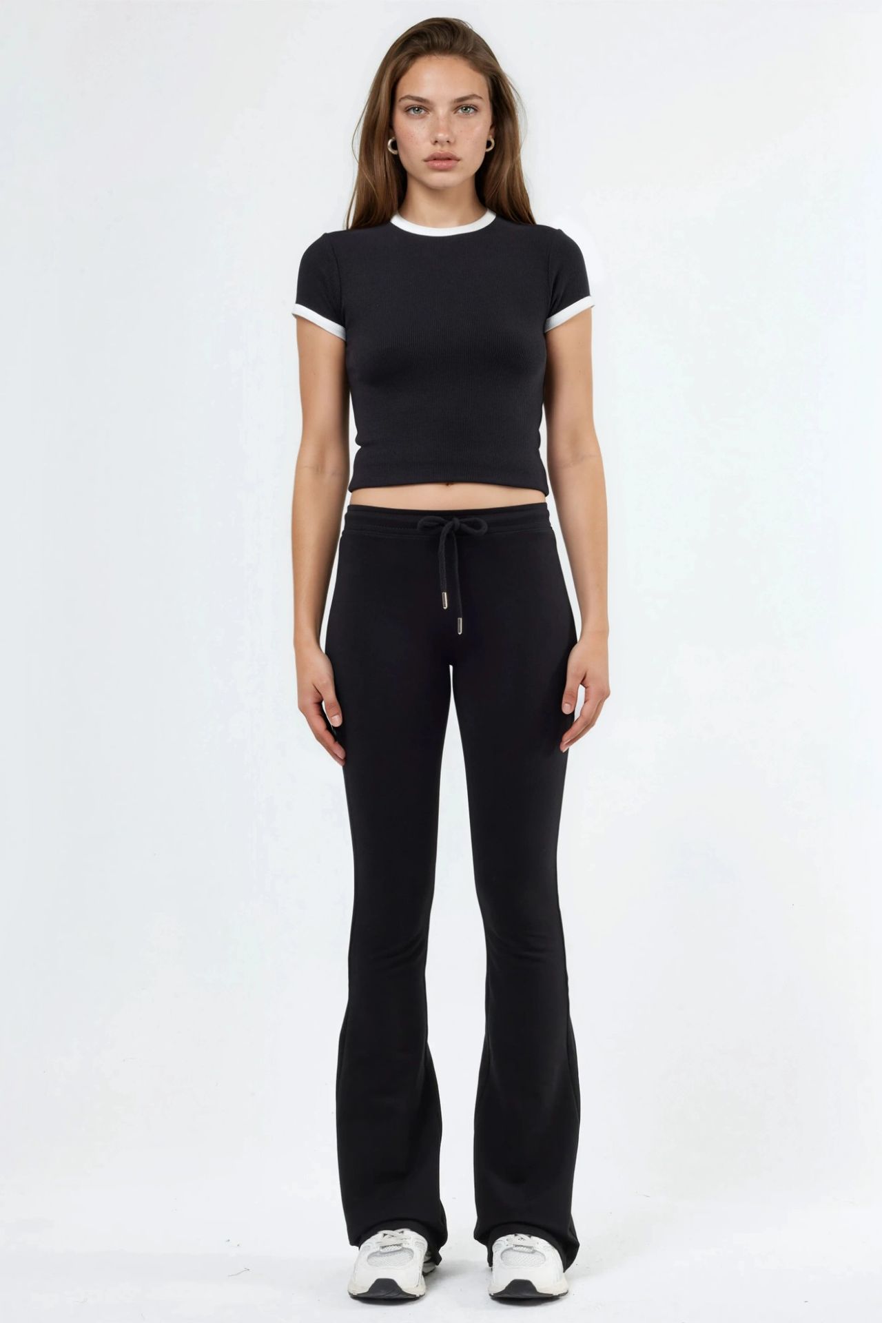 BUSEM Mid Waist Flare Leg Sweatpants with Drawstring 6