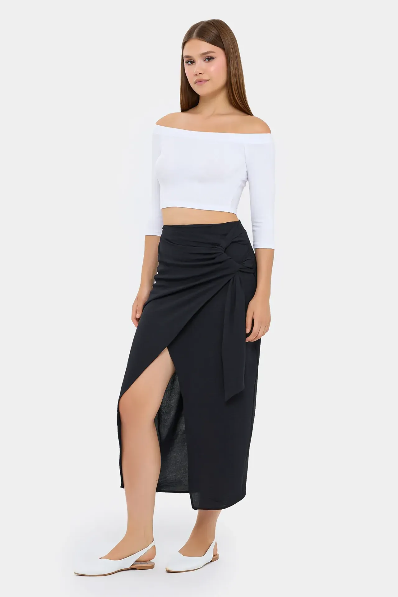 Mid-Rise Wrap Skirt with Slit