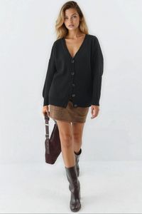 black-image-4