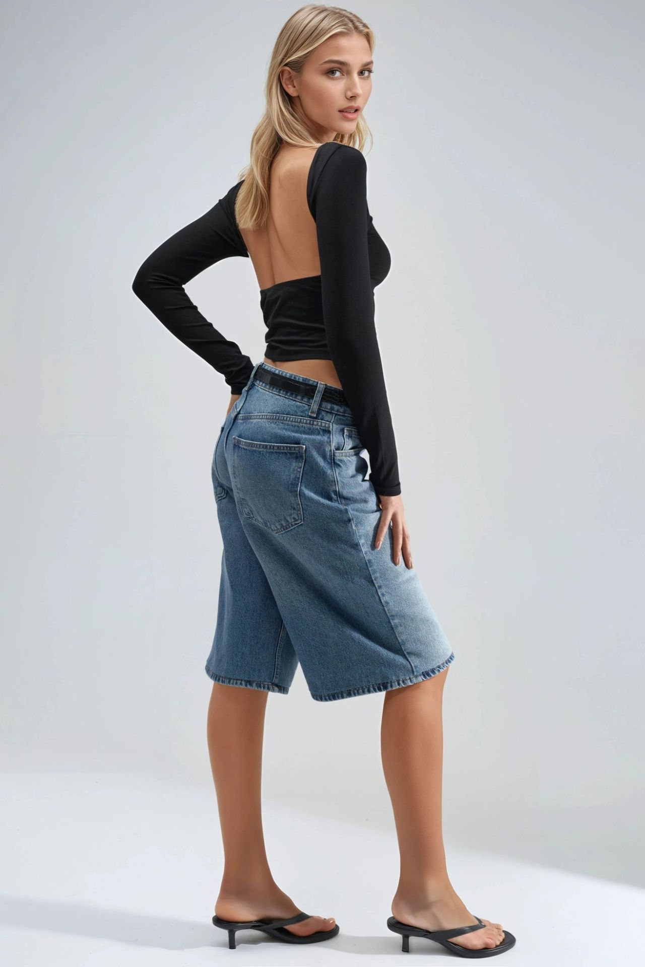 BUSEM Slim Fit Crop Blouse with Back Detail 5