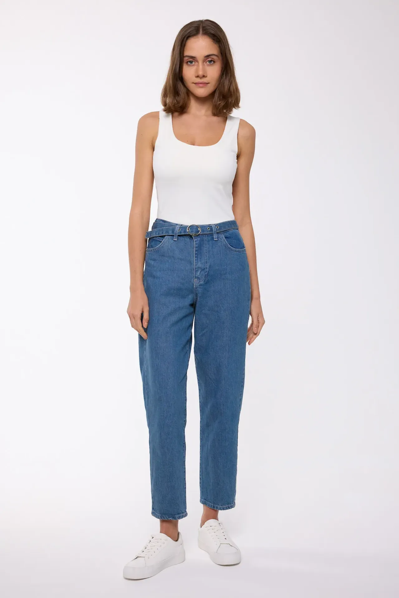 High-Waist Mom Fit Jeans with Belt Detail