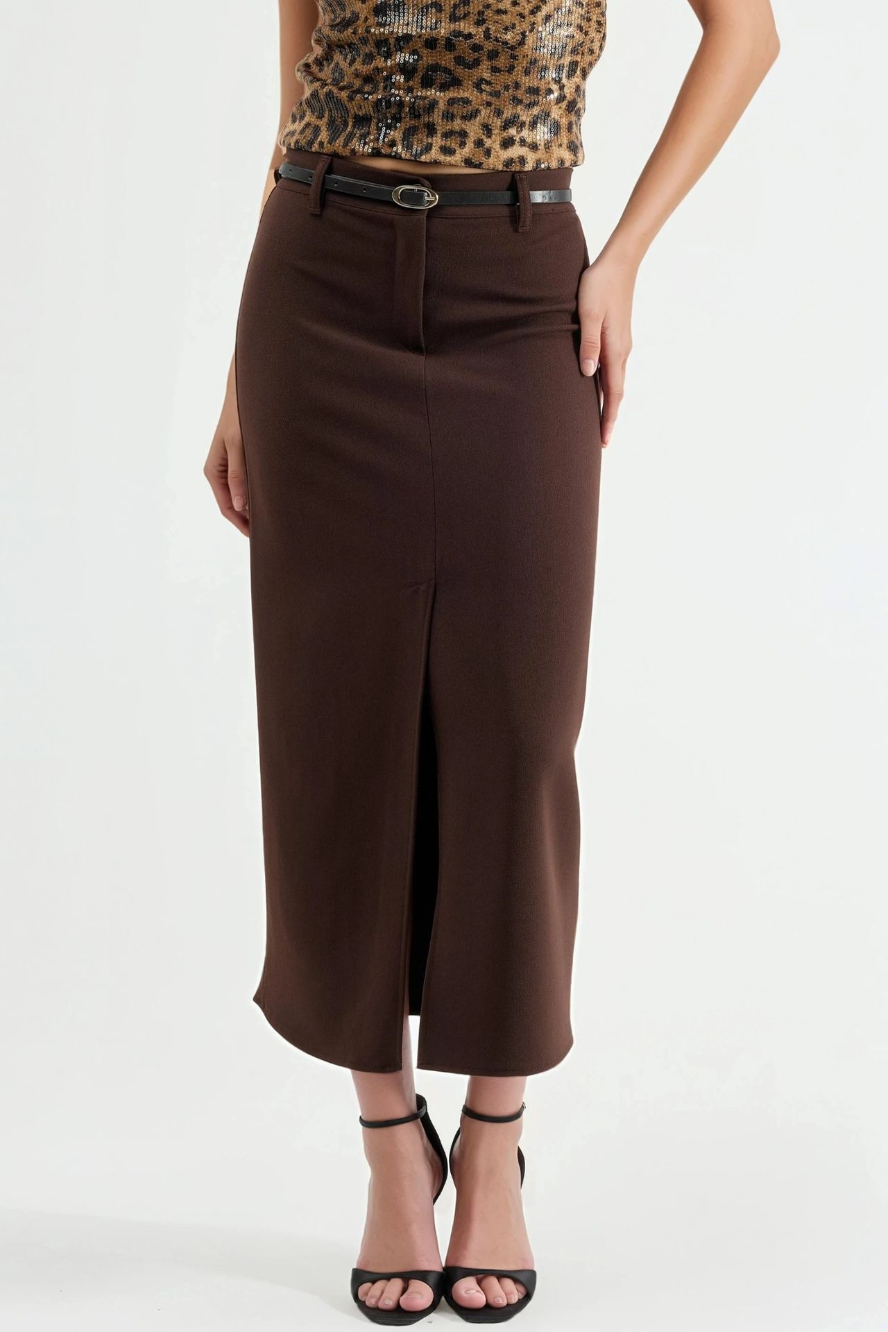 QU STYLE Belted Midi Skirt with Slit 1