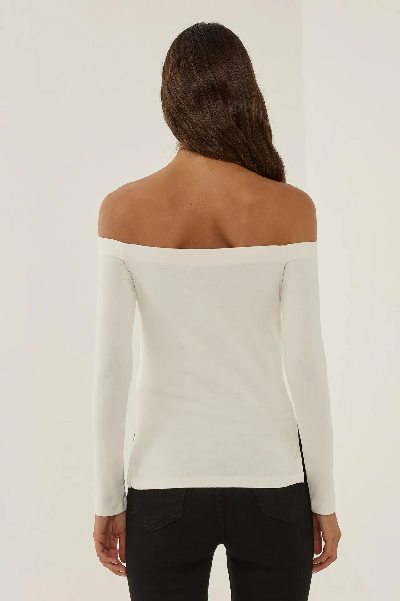 Off Shoulder Fitted Blouse with Carmen Collar