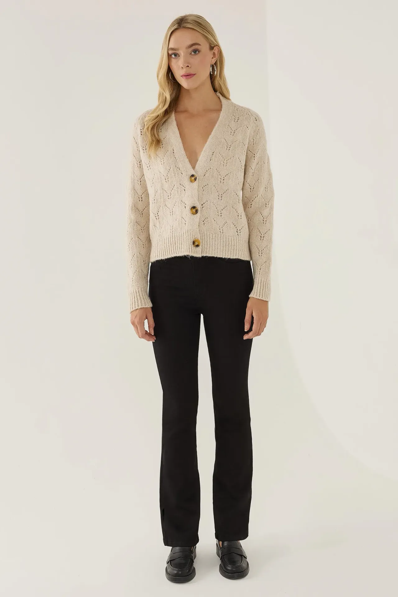 V-Neck Relaxed Fit Knit Cardigan