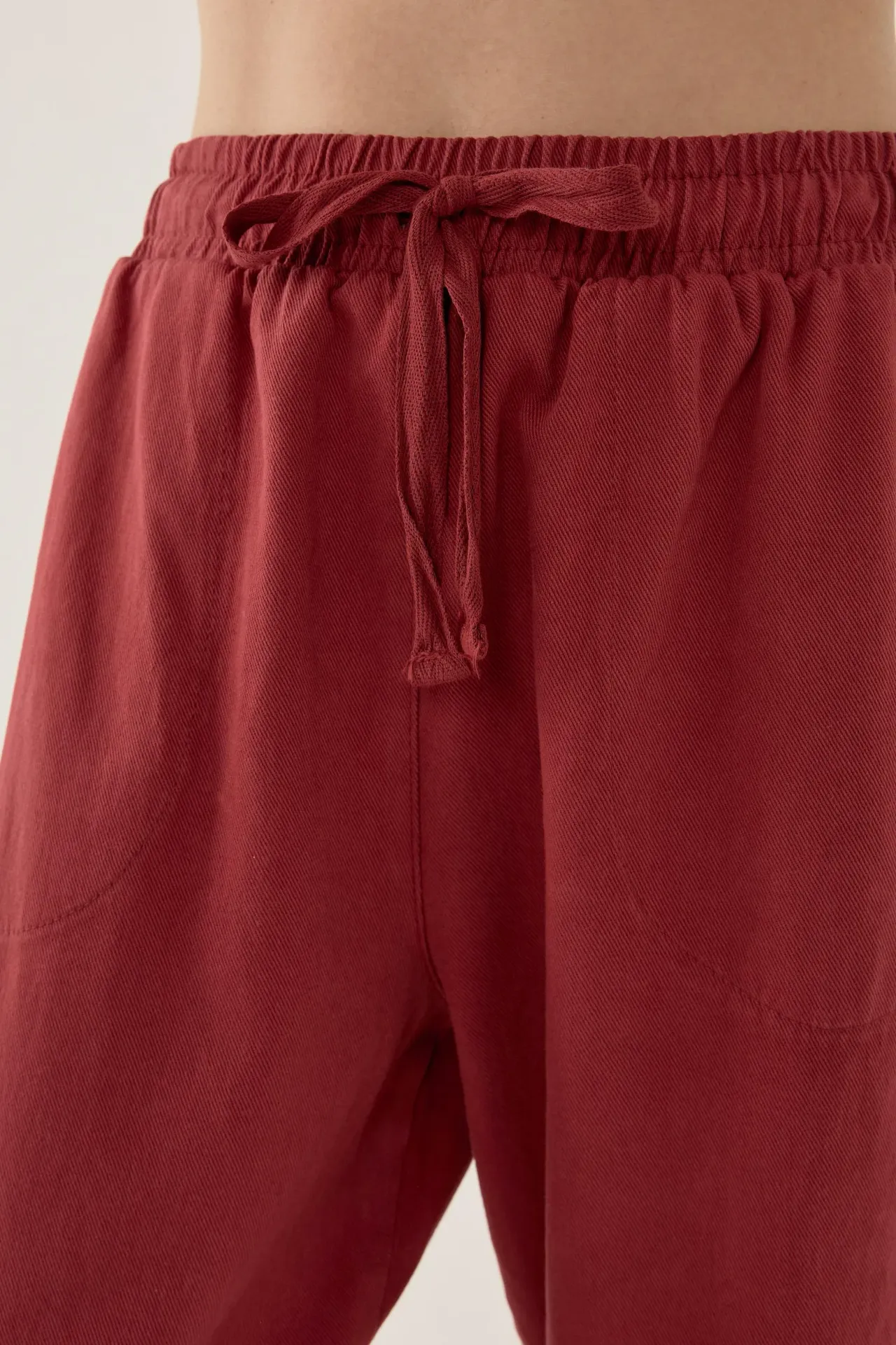 Elastic Waist Carrot Fit Pants