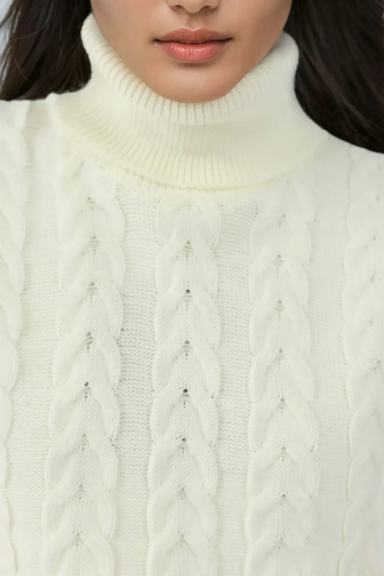 Turtleneck Knitwear Sweater Vest with Hair Braid Pattern 4