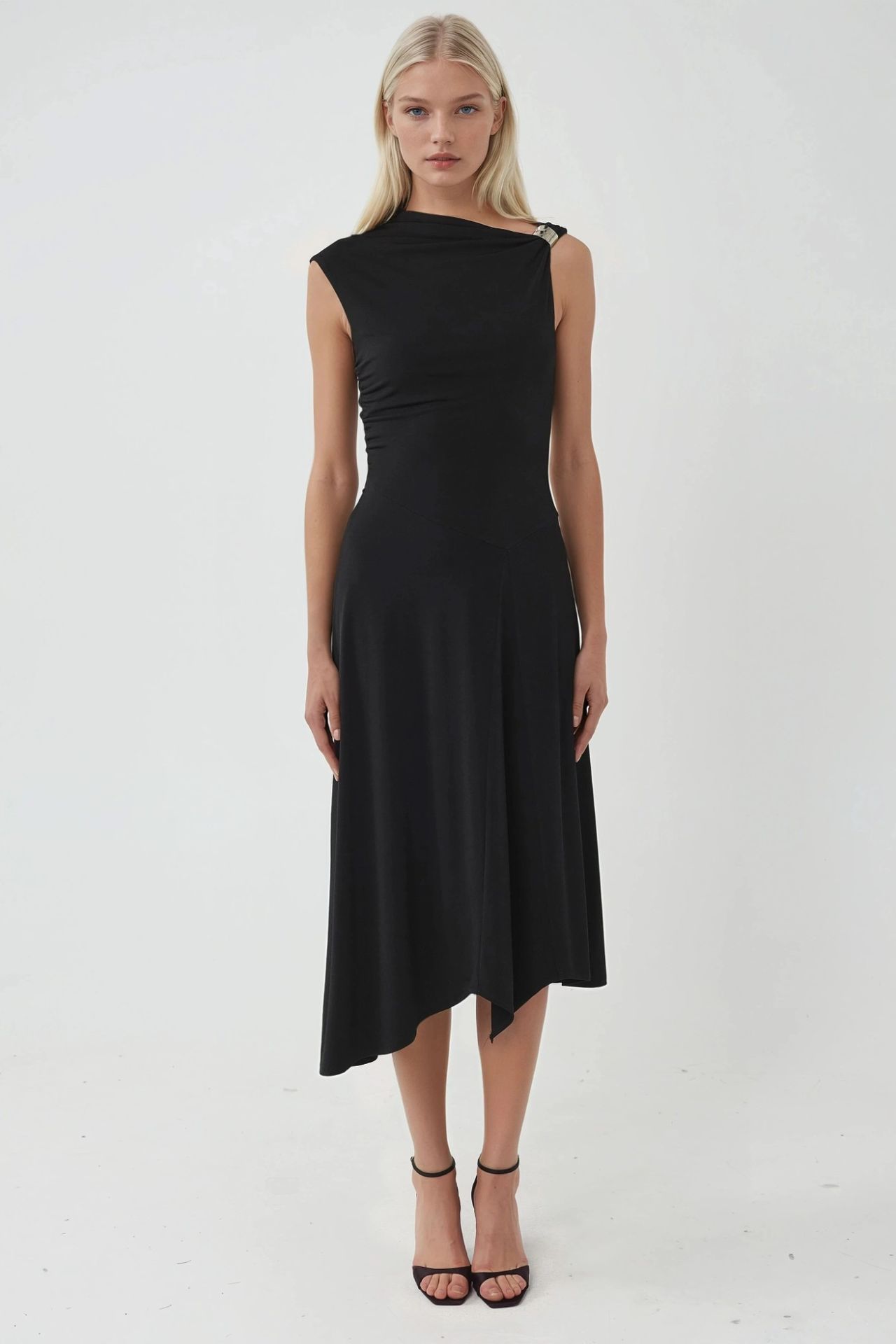 BUSEM Accessory Detailed Asymmetrical Midi Dress 6
