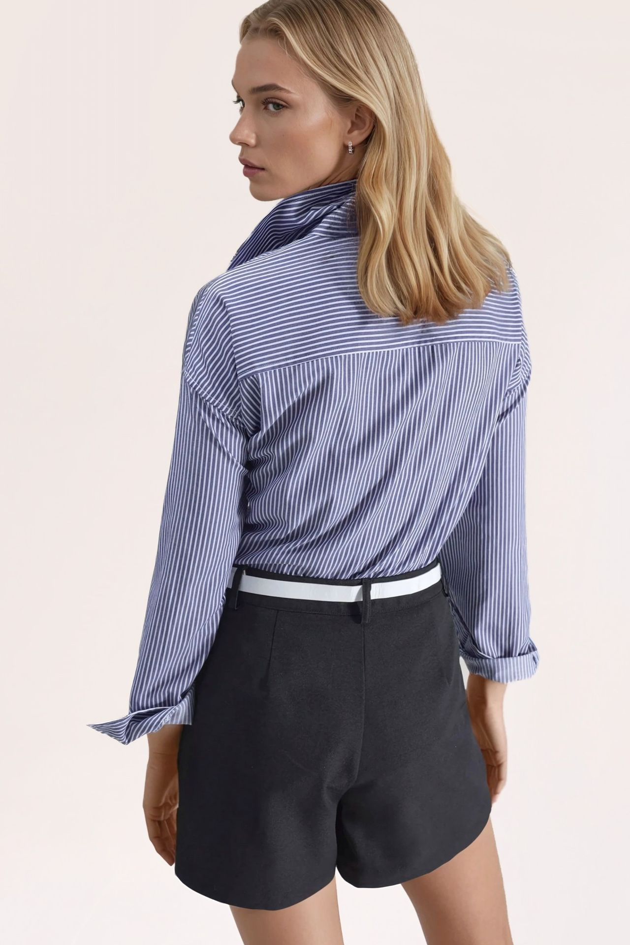 Linen Blended High Waist Pleated Short 3