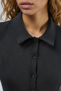 black-image-4
