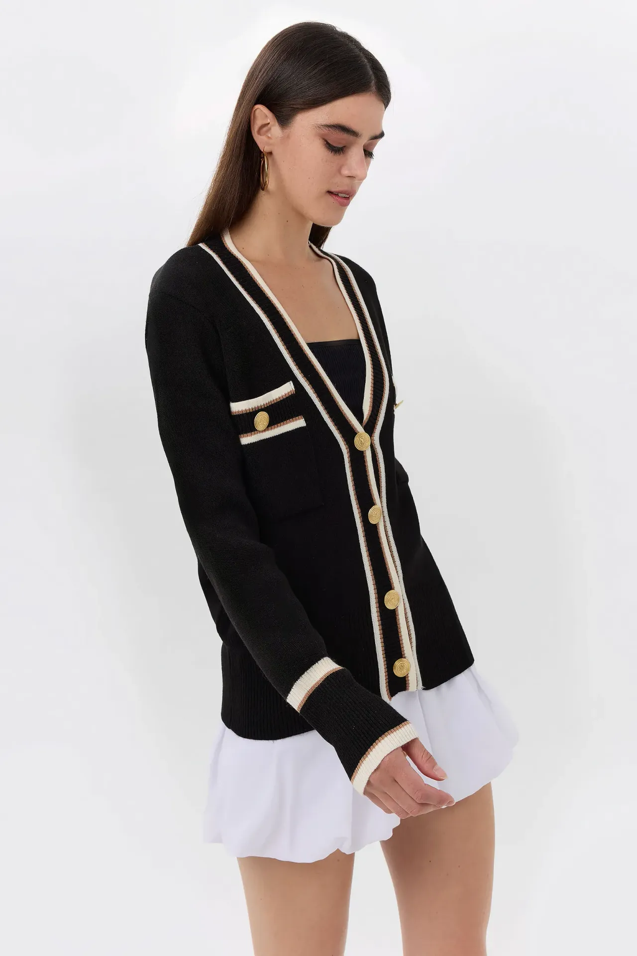 Buttoned Relaxed Knit Cardigan