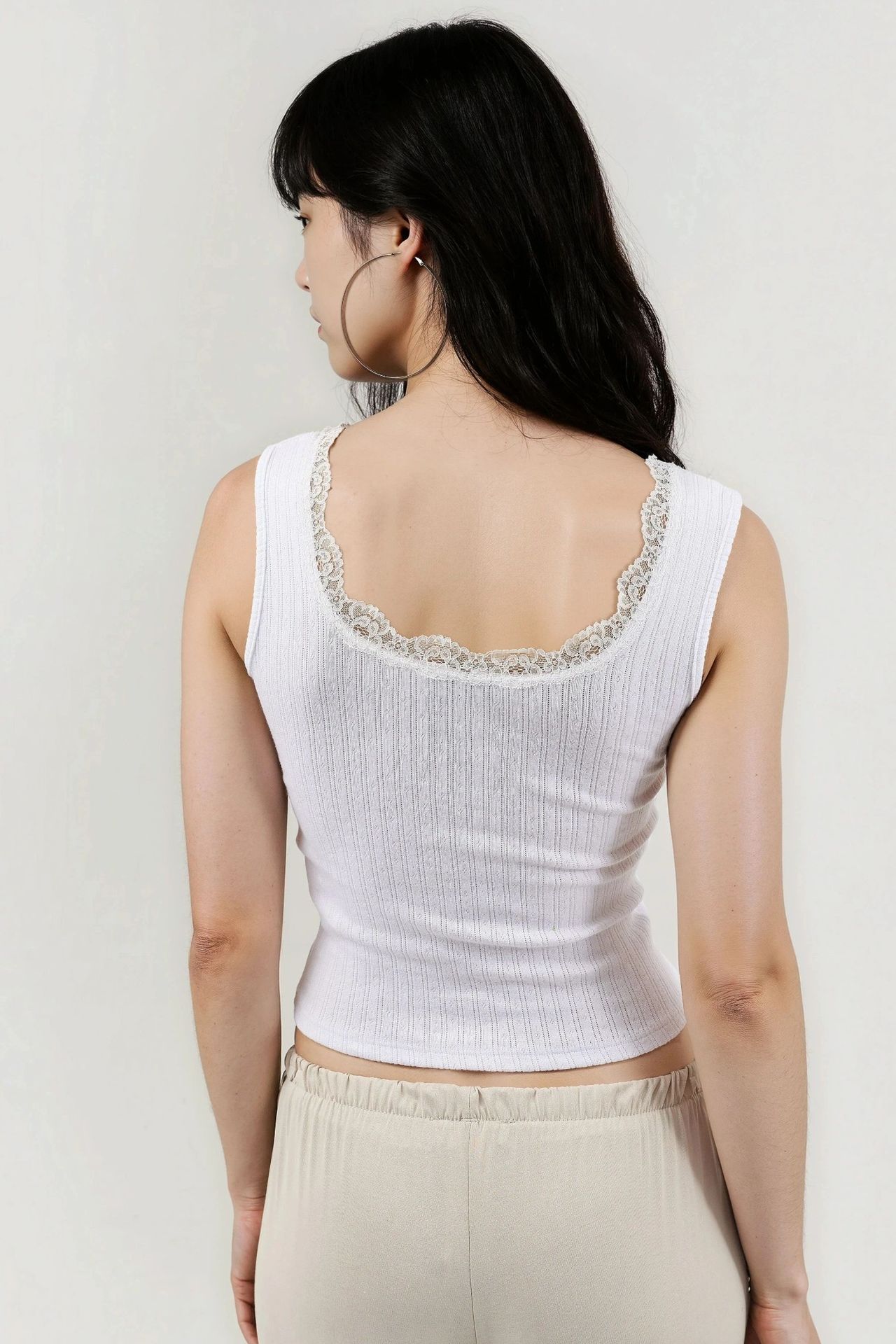 BUSEM Lace Detail U Collar Tank Top 3