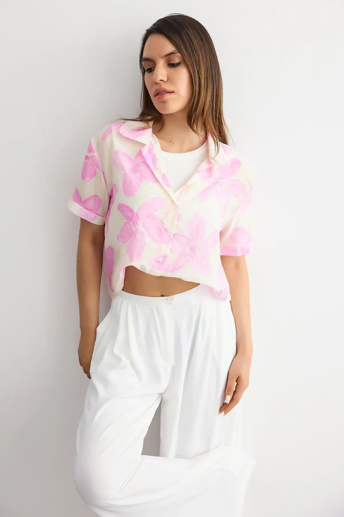 Floral Organza Short-Sleeve Cropped Shirt 2