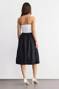 black-image-3