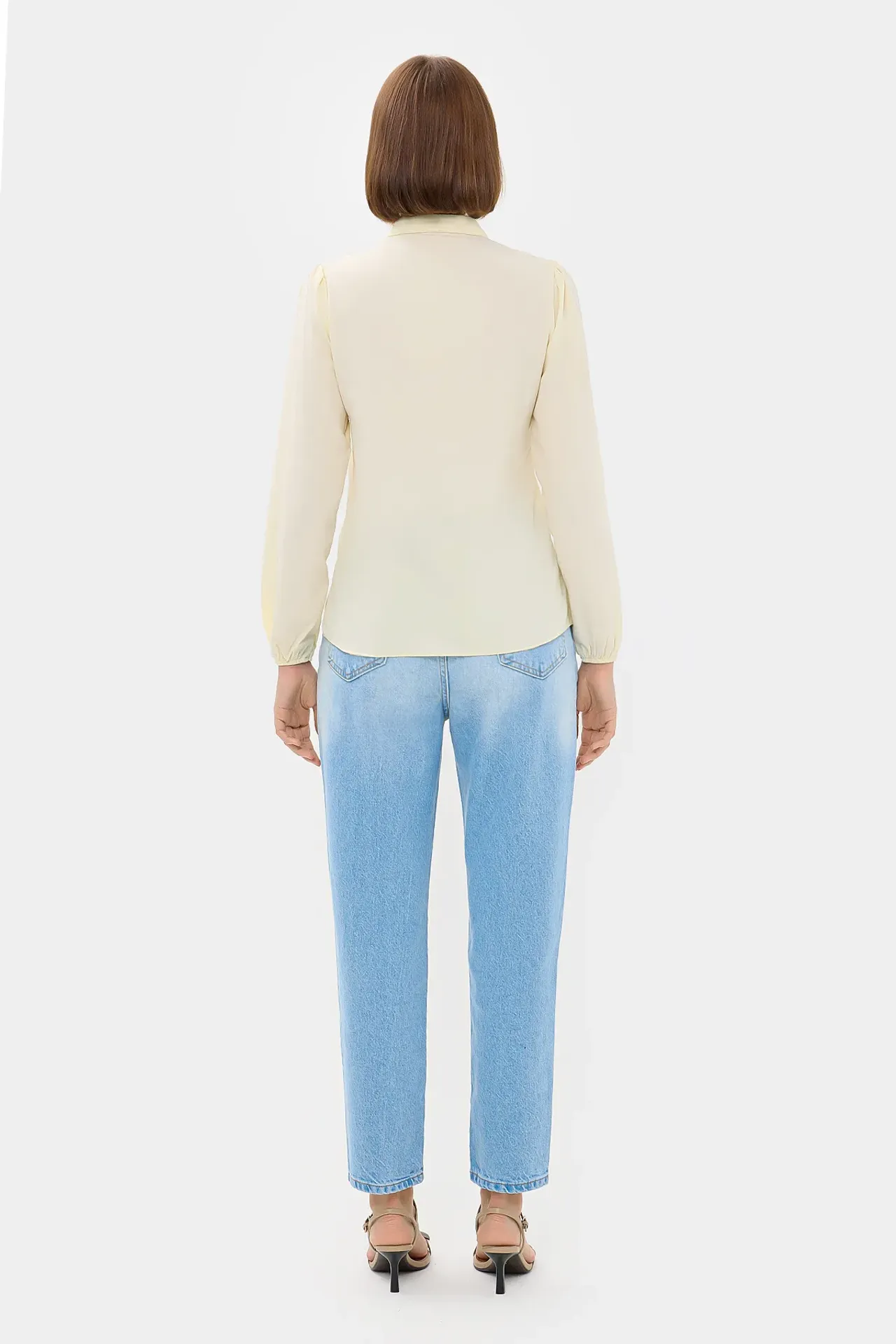 Ruffle Shirt with a Puff Sleeve