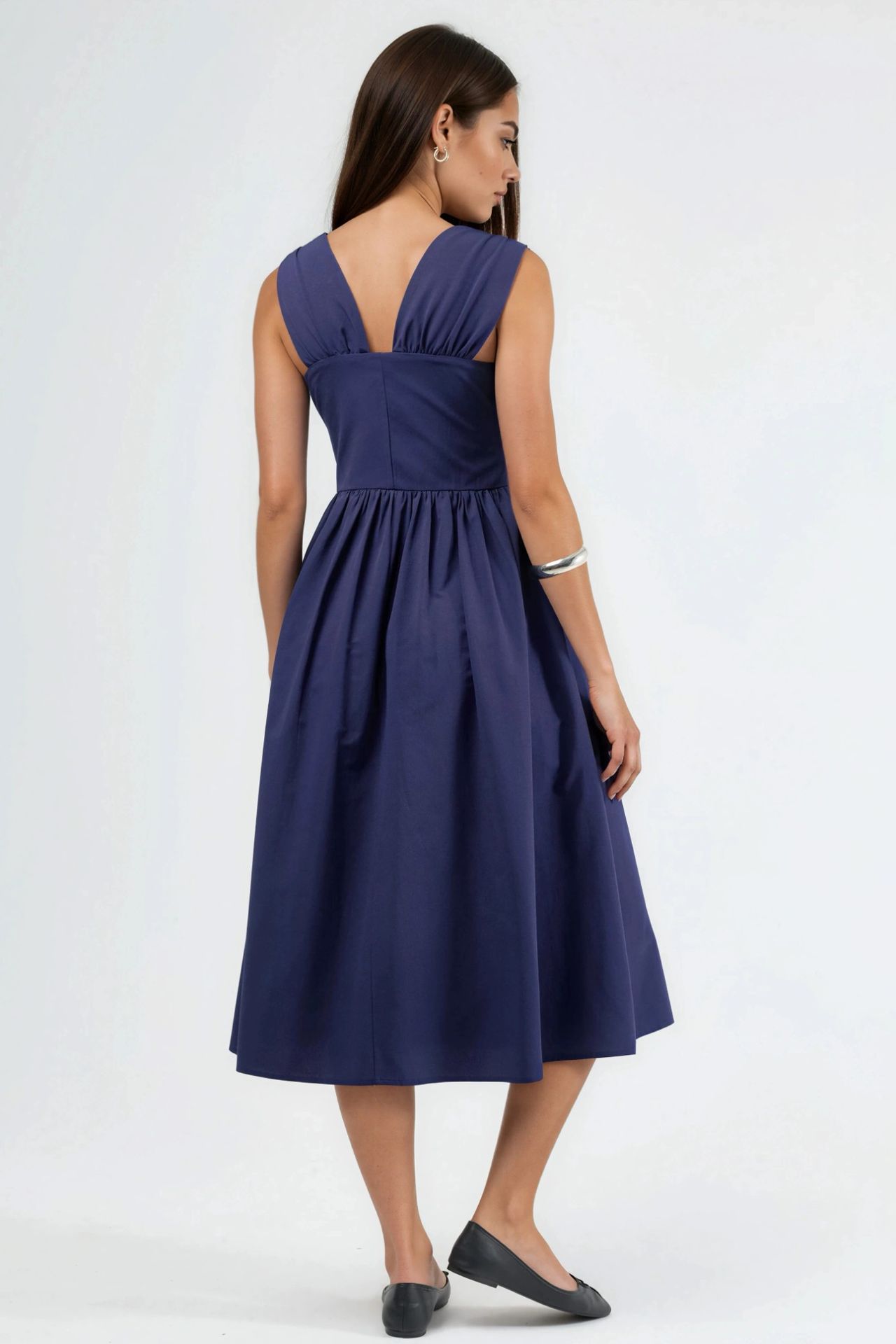 BUSEM V-neck Midi Dress with Bow Detail 3
