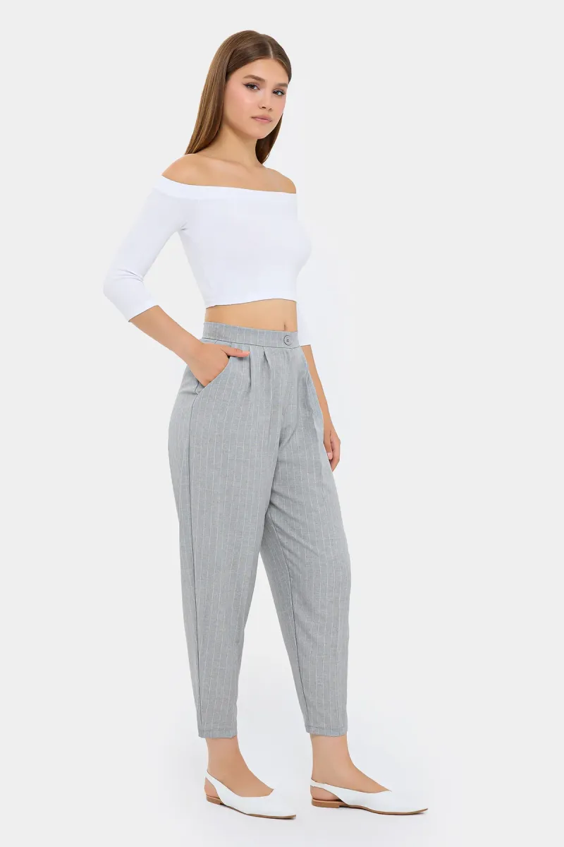 High-Waist Striped Carrot Trousers  3