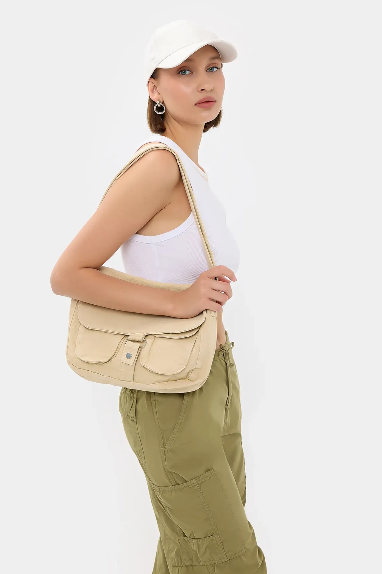 Cotton Solid Bag with Pocket Detail