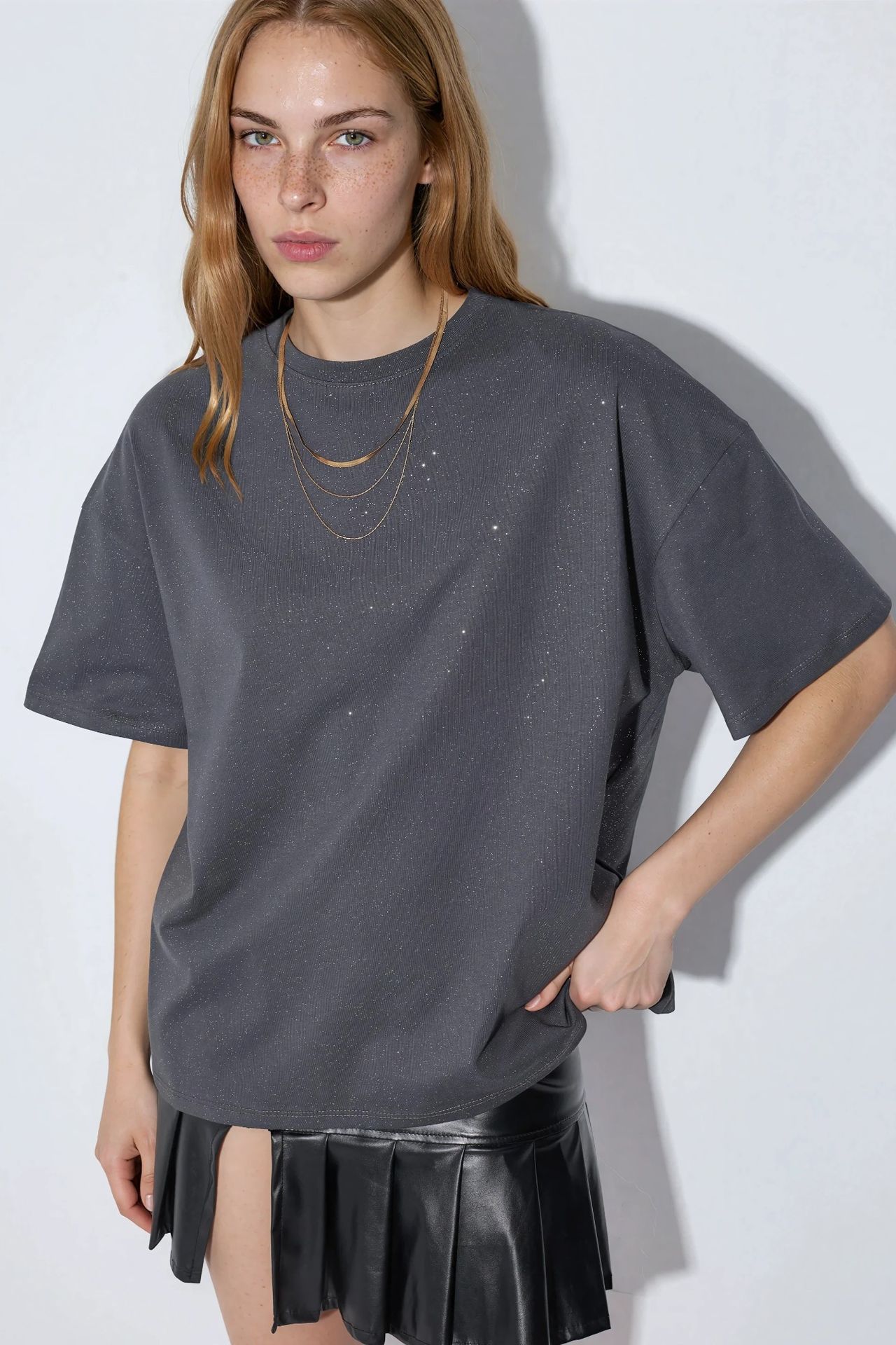 BUSEM Sequin Crew Neck Short Sleeve T-Shirt 2