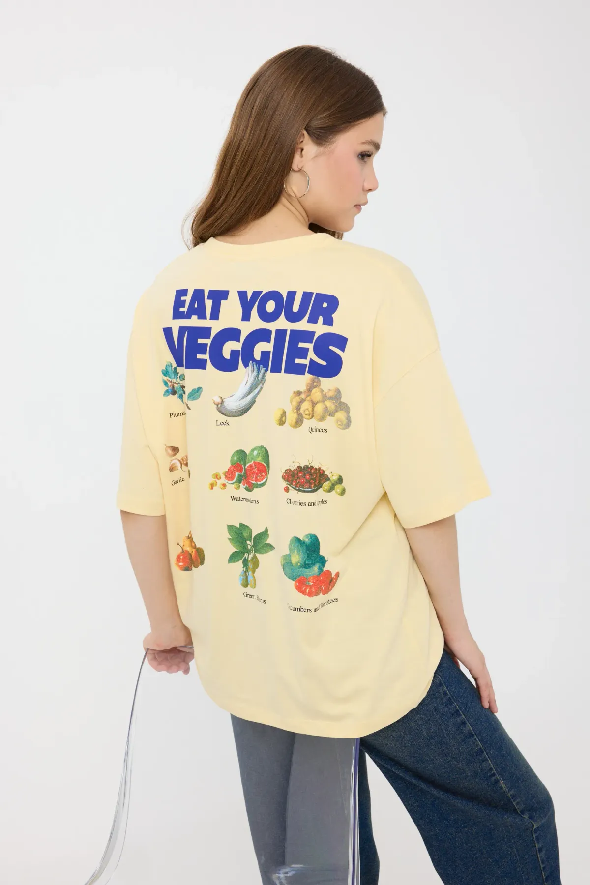 Oversized Round Neck Printed T-Shirt 3