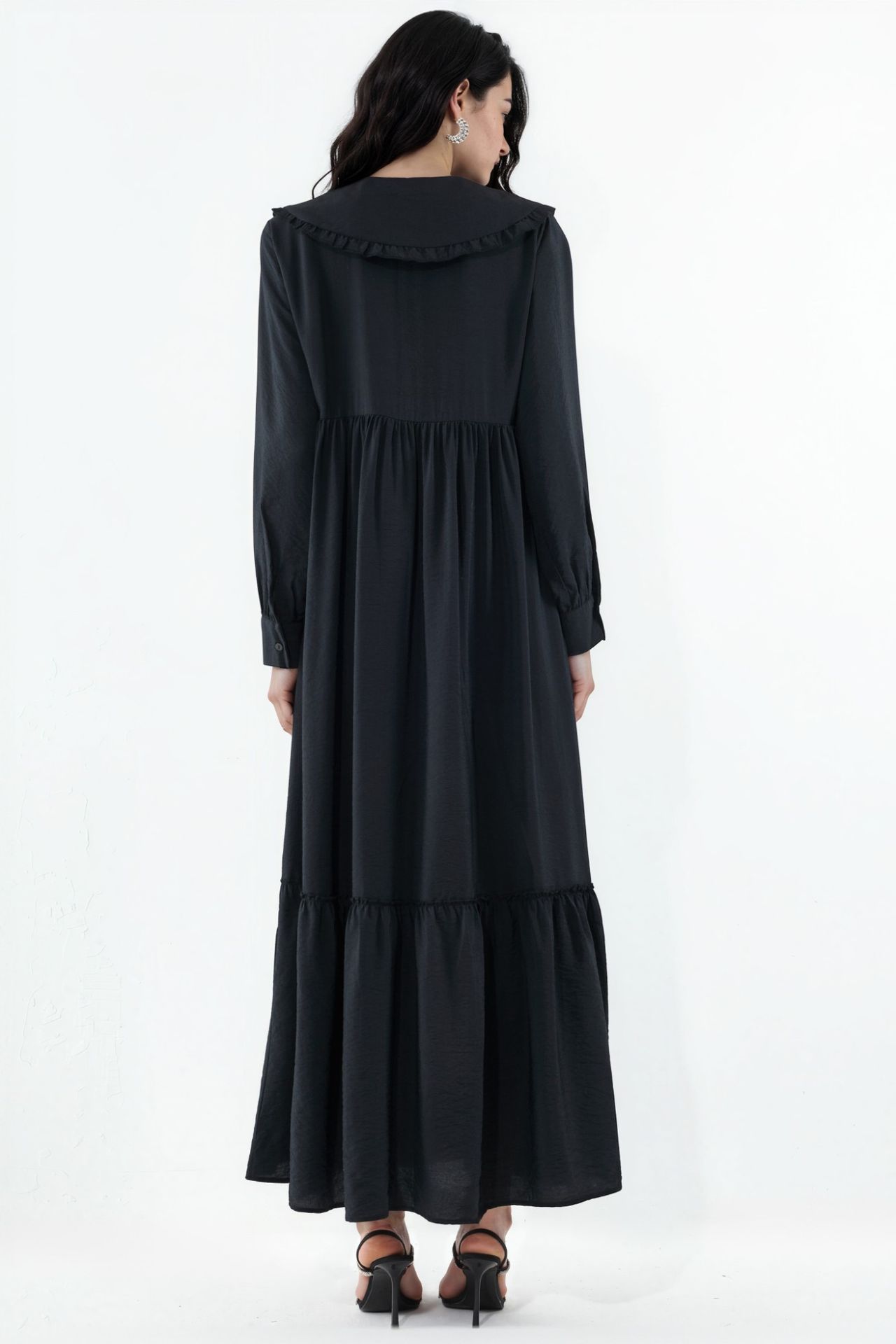 BDART Maxi Dress with Baby Collar and Button Closure 3