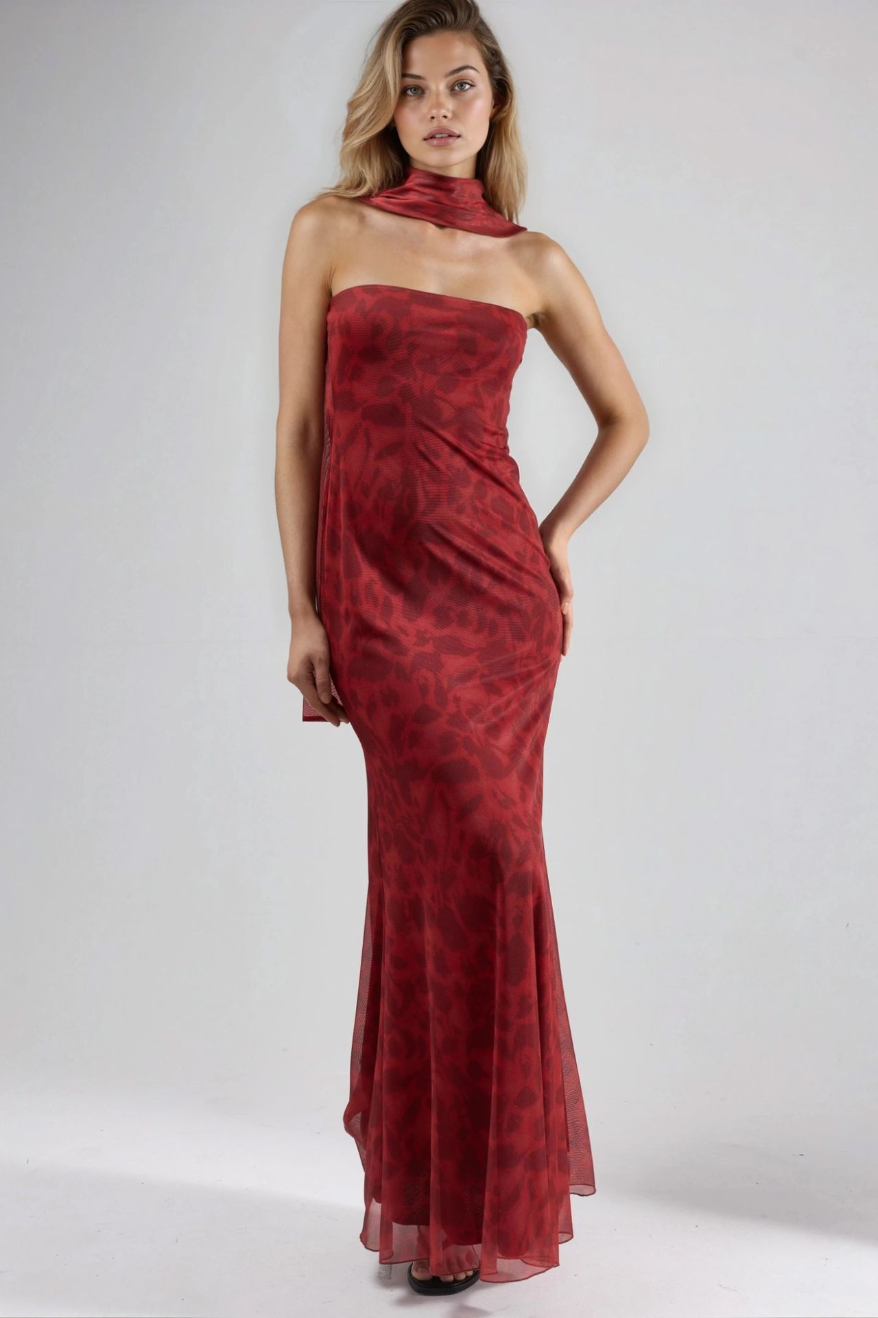Strapless Flowering Bodycon Maxi Dress 5