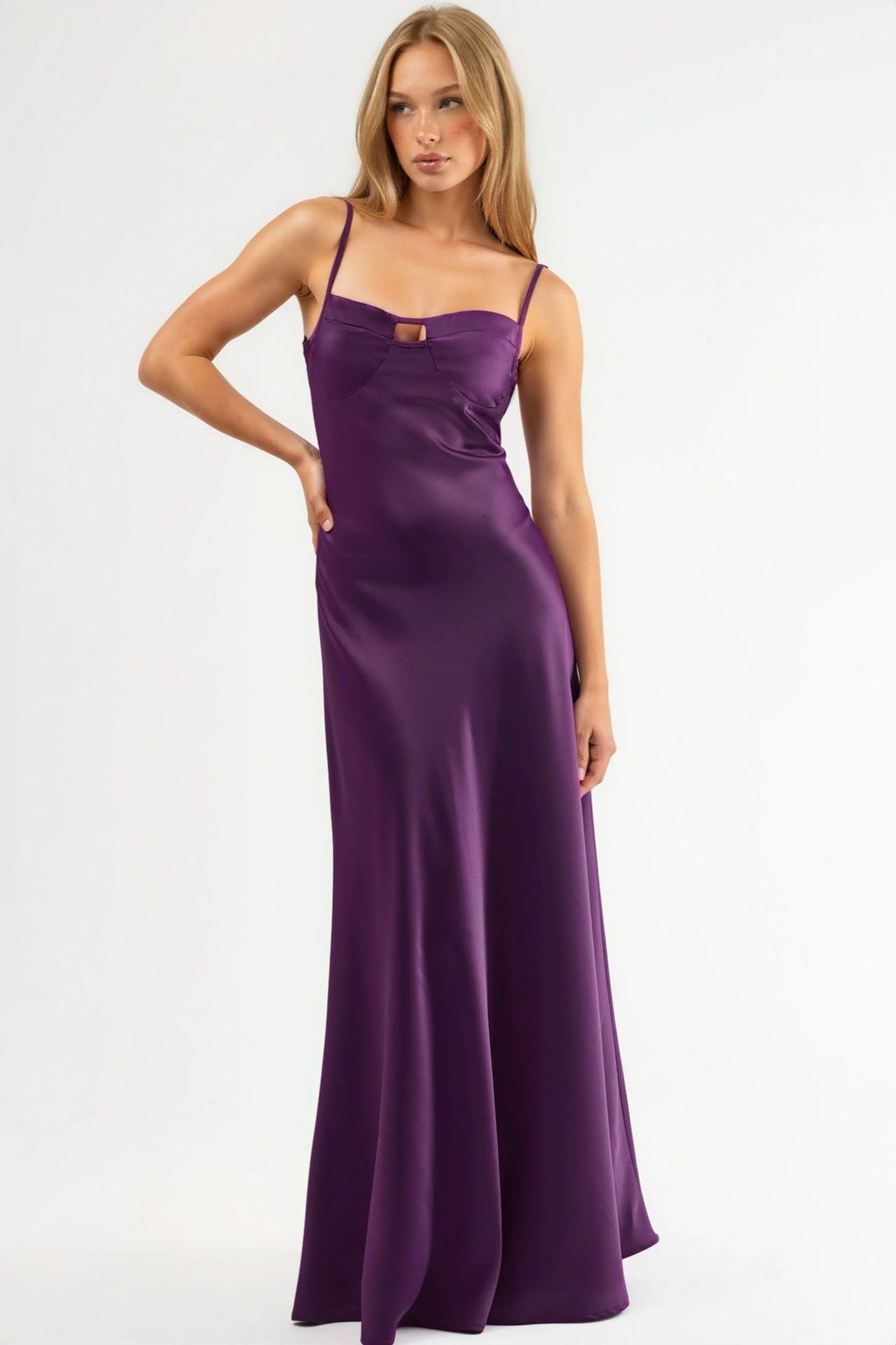 Cut-Out Detailed Maxi Dress 4