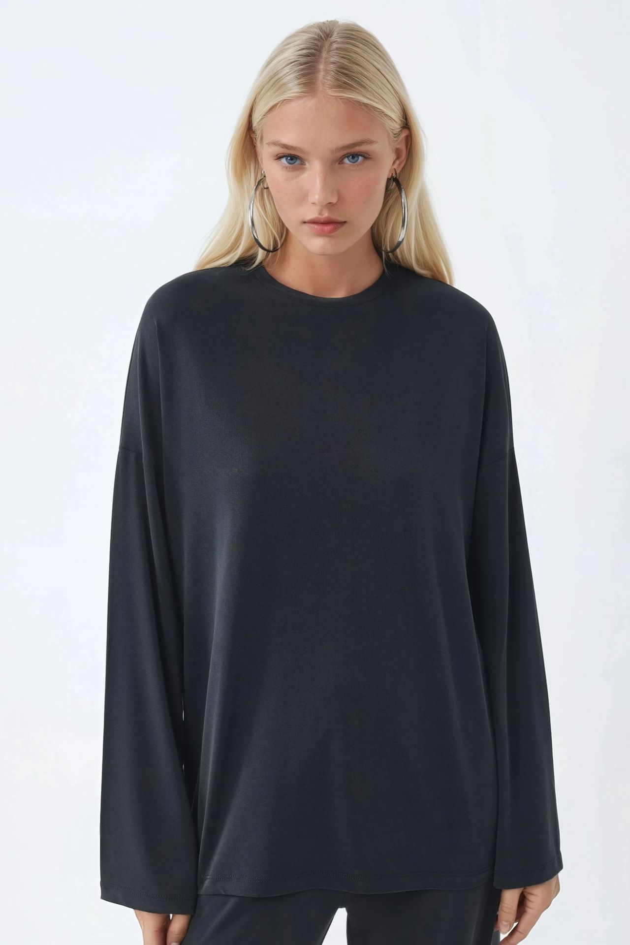 BUSEM Relaxed Fit Crew Neck Long Sleeve Blouse