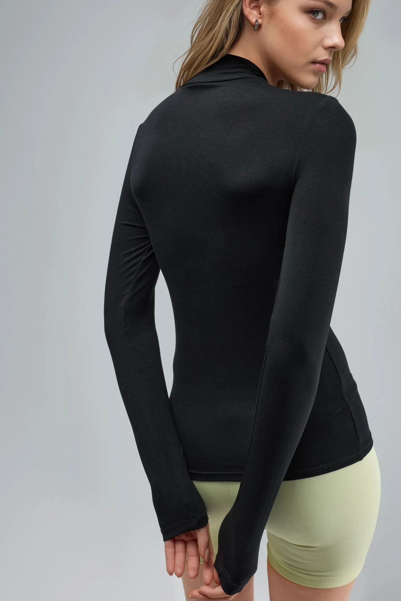 BUSEM Slim Fit Half Turtleneck Blouse 2