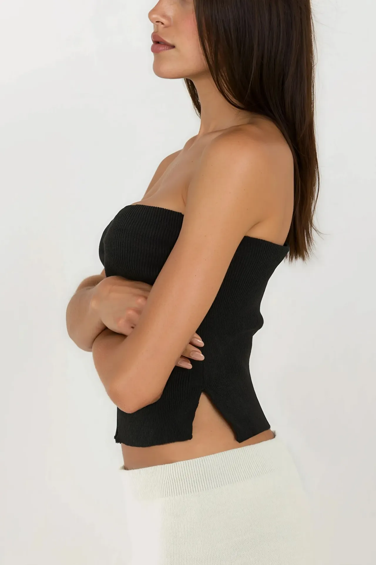 Slim Fit Strapless Knitted Top 3