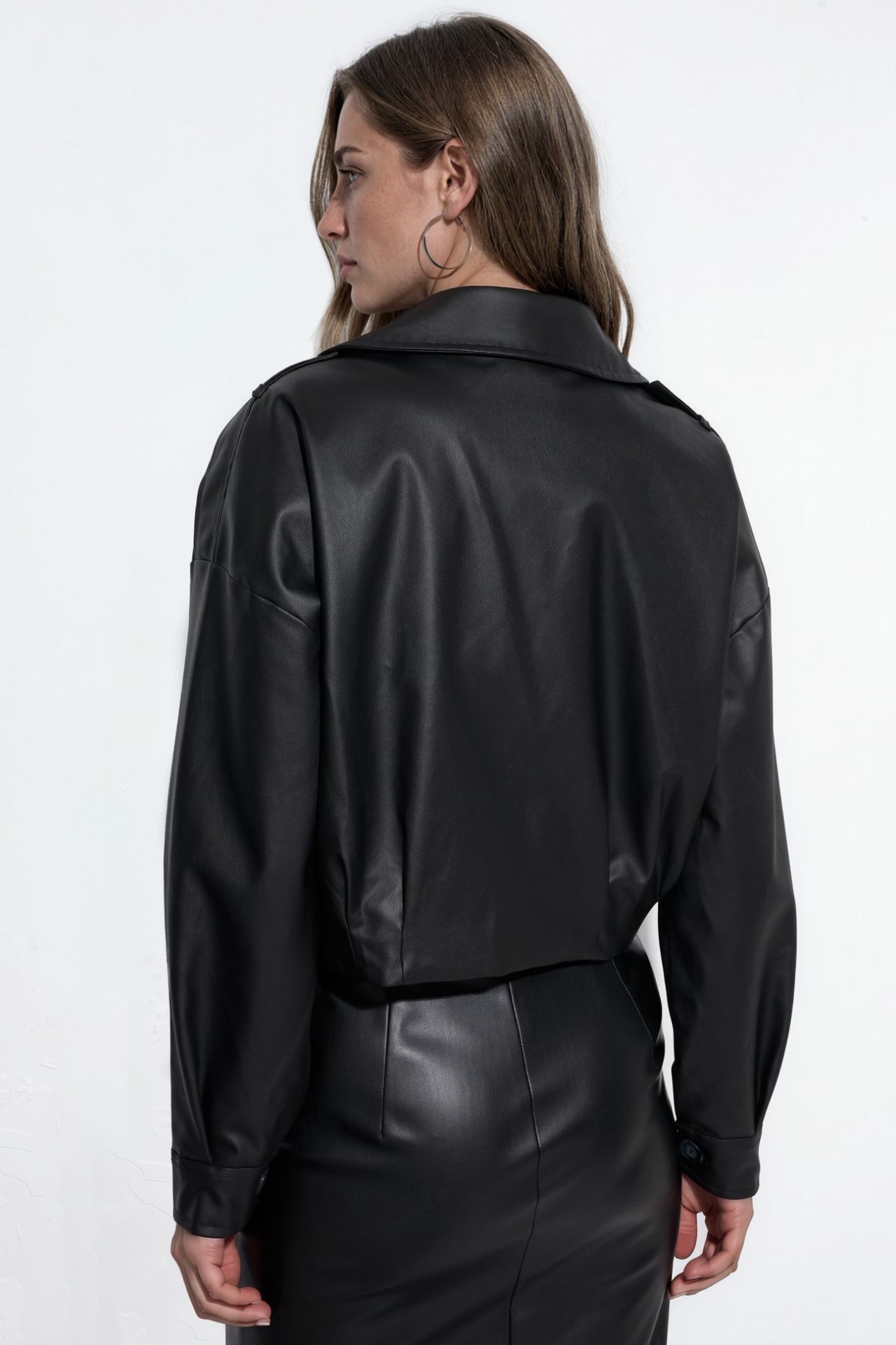Short Faux Leather Jacket with Pockets 3