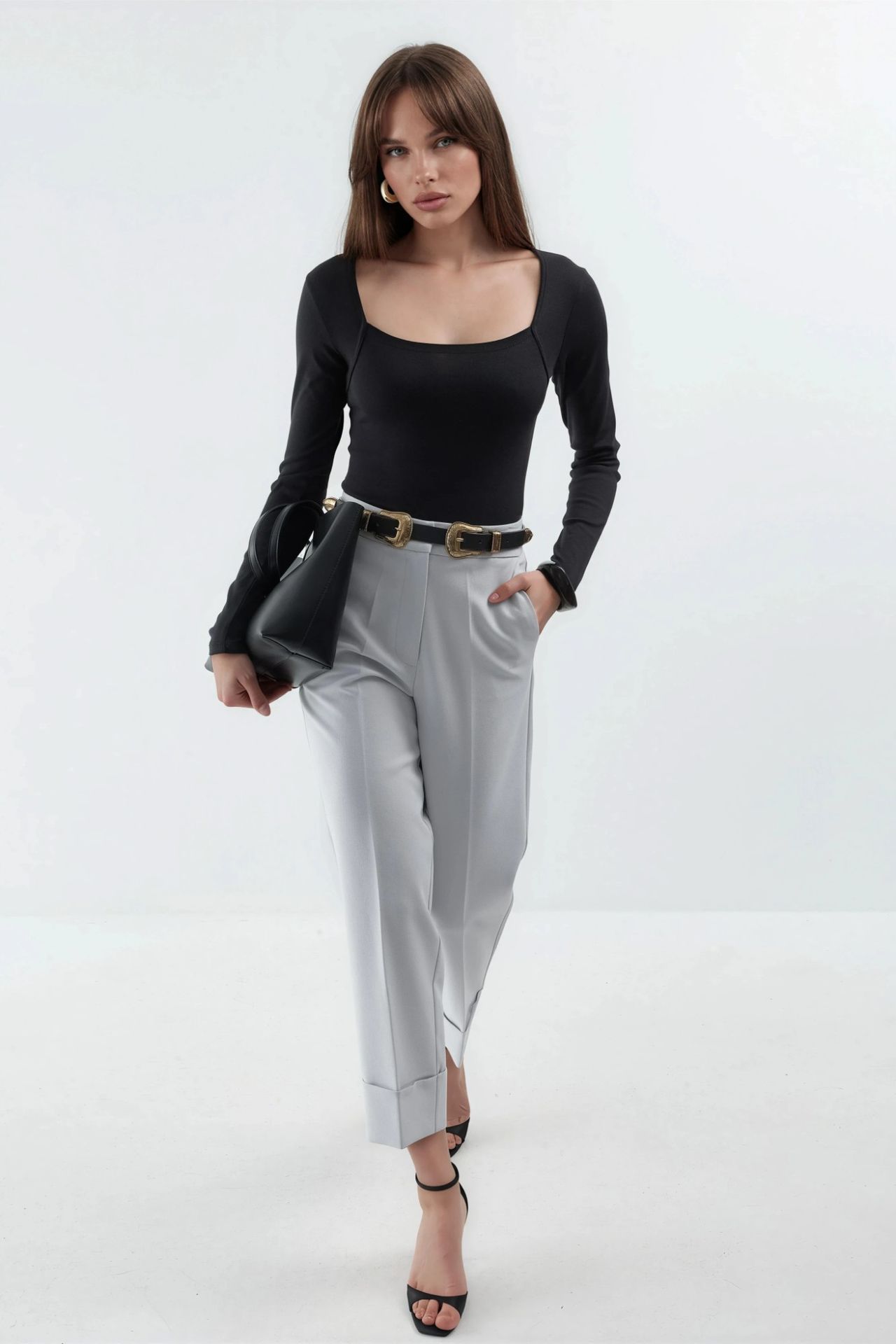 BUSEM Slim Fit Crop Blouse with Square Collar 4