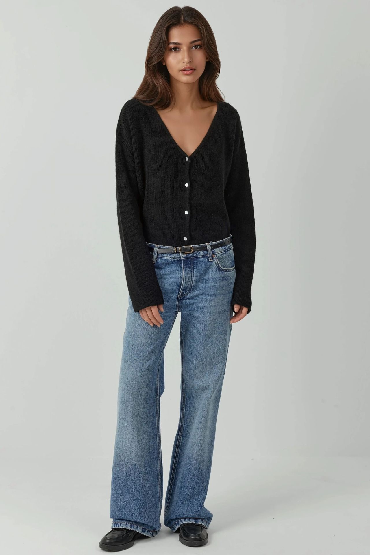 Ultra Soft V-neck Buttoned Dual-use Cardigan 4