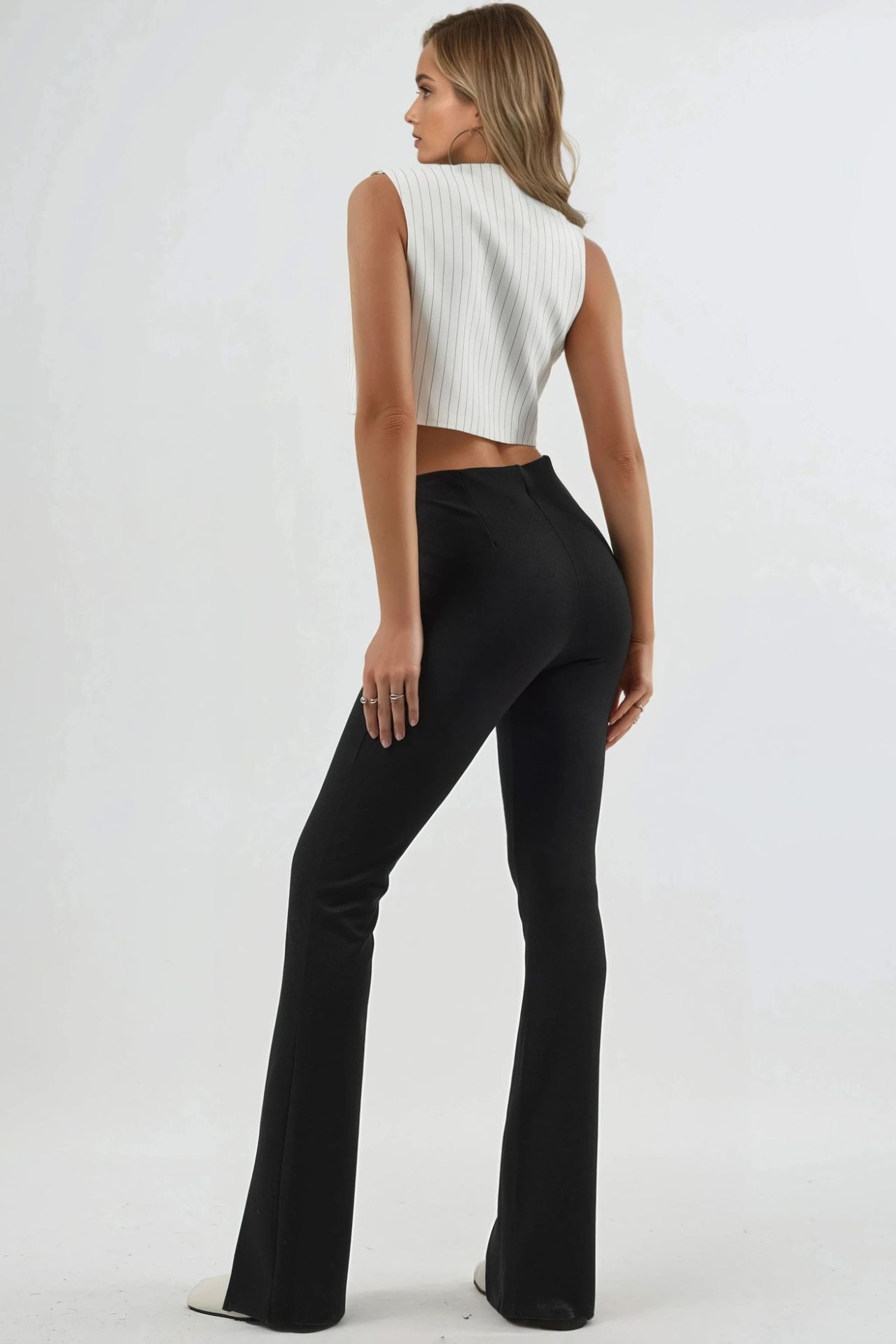 BUSEM High Waist Slit Detailed Flare Leggings 3