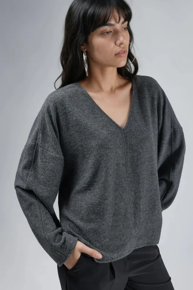 BUSEM V-Neck Long Sleeve Blouse