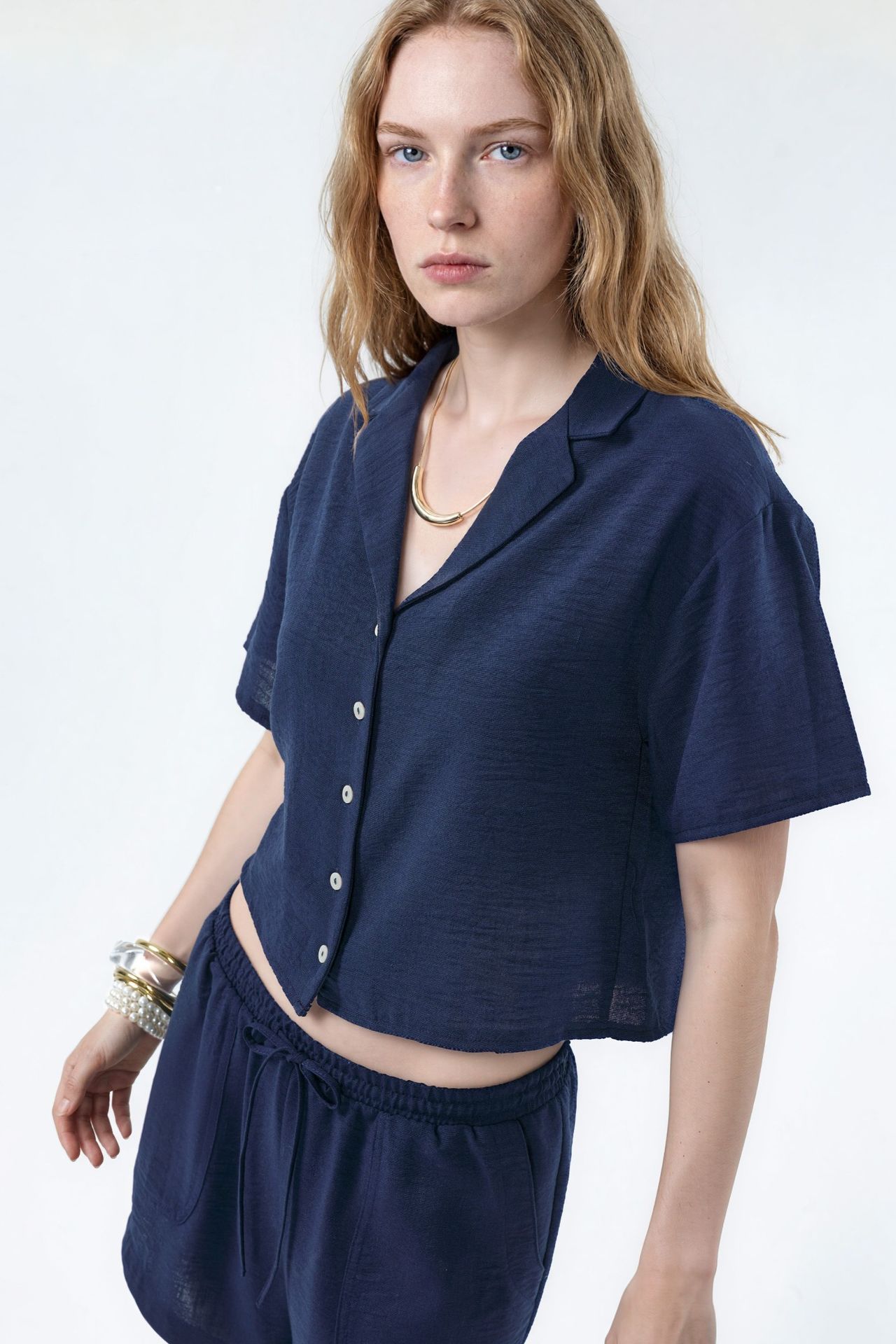 BUSEM Textured Crop Shirt with Button Closure 3