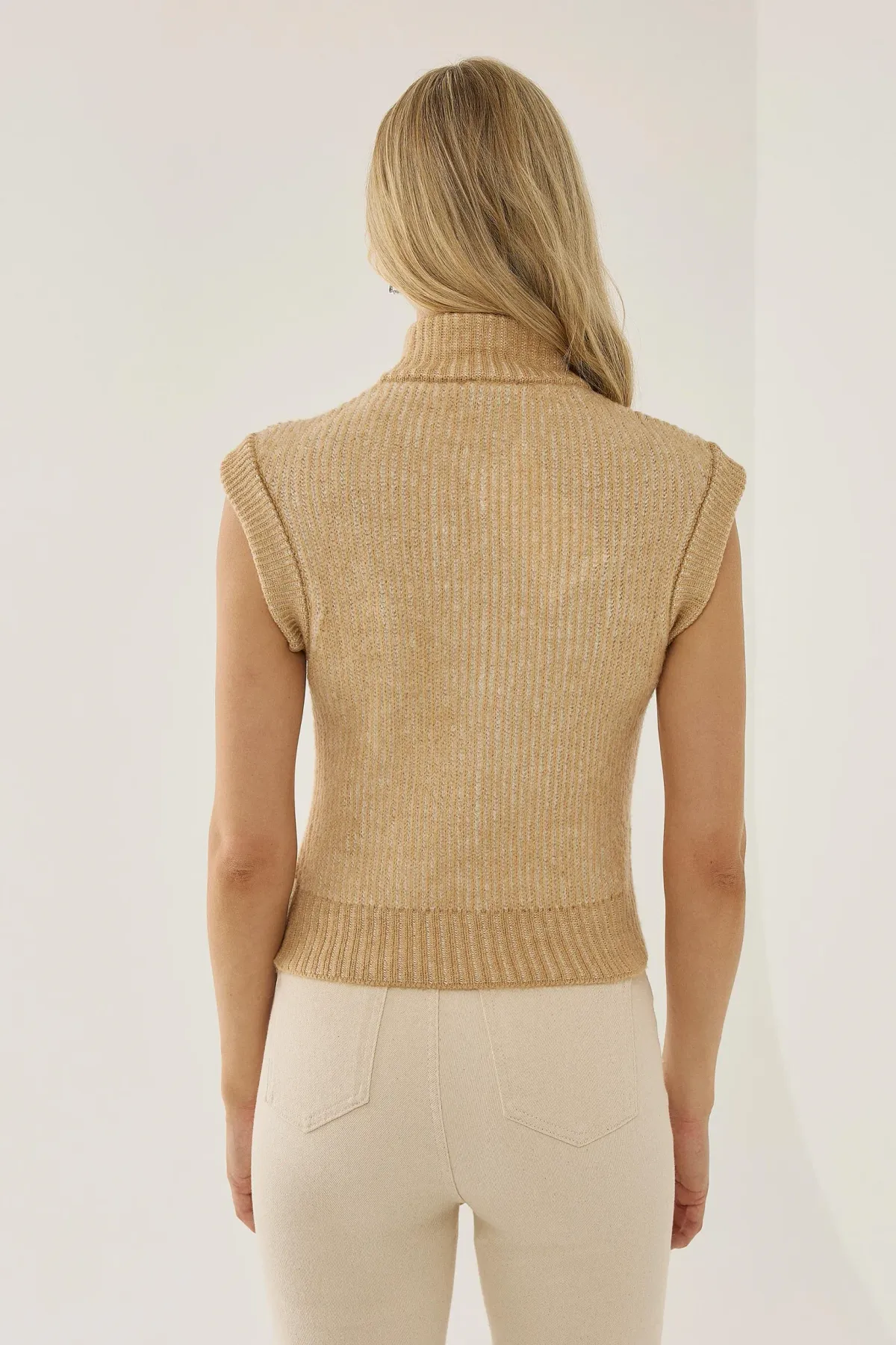 Striped Zip-Through Sleeveless Knit Vest 4