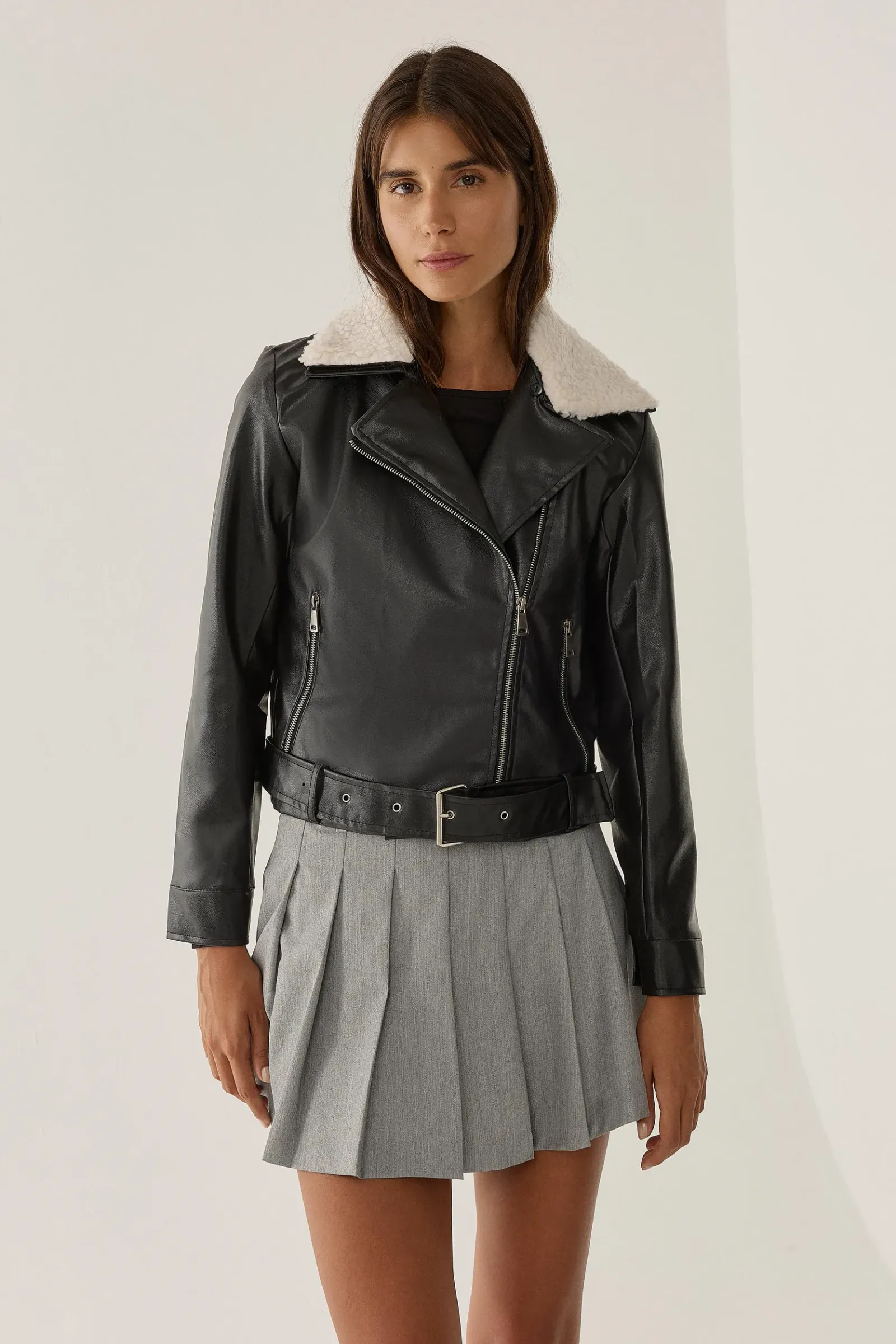 Faux Leather Faux Fur Collar Jacket 4