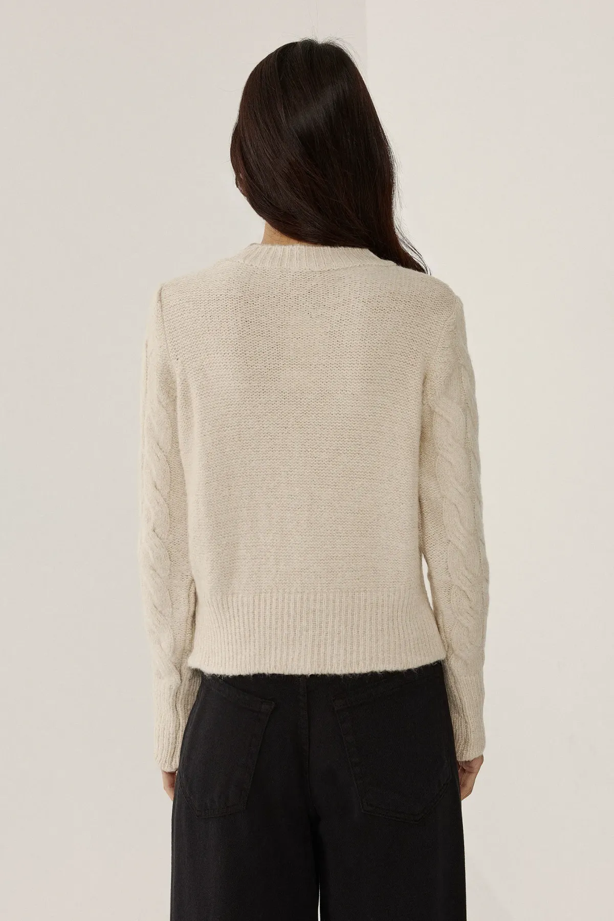 Hair Braid Pattern Crew Neck Sweater 5