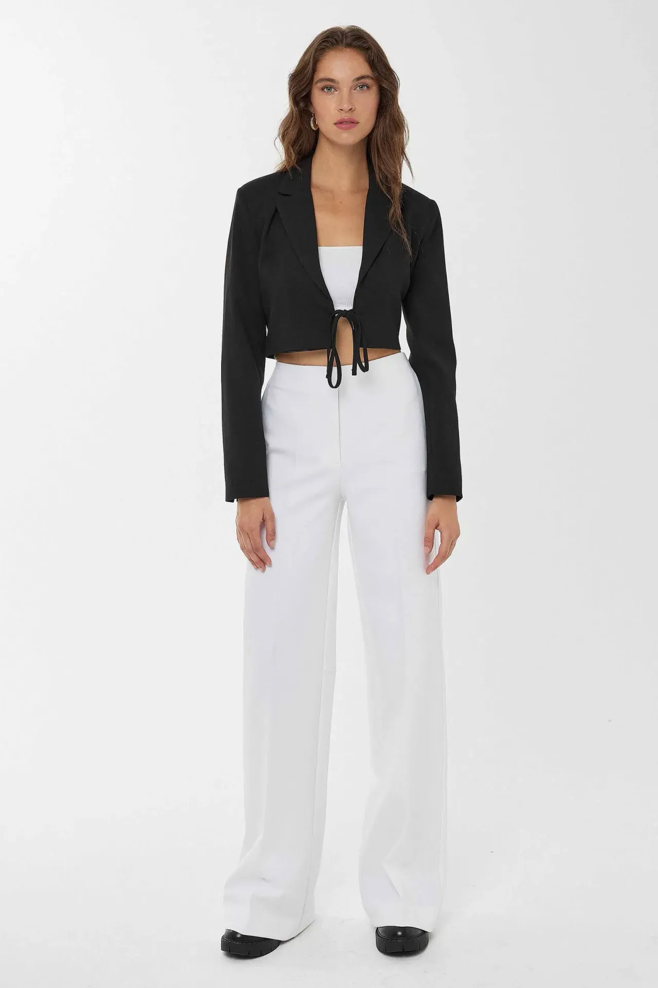 Cropped Tie Up Detailed Blazer