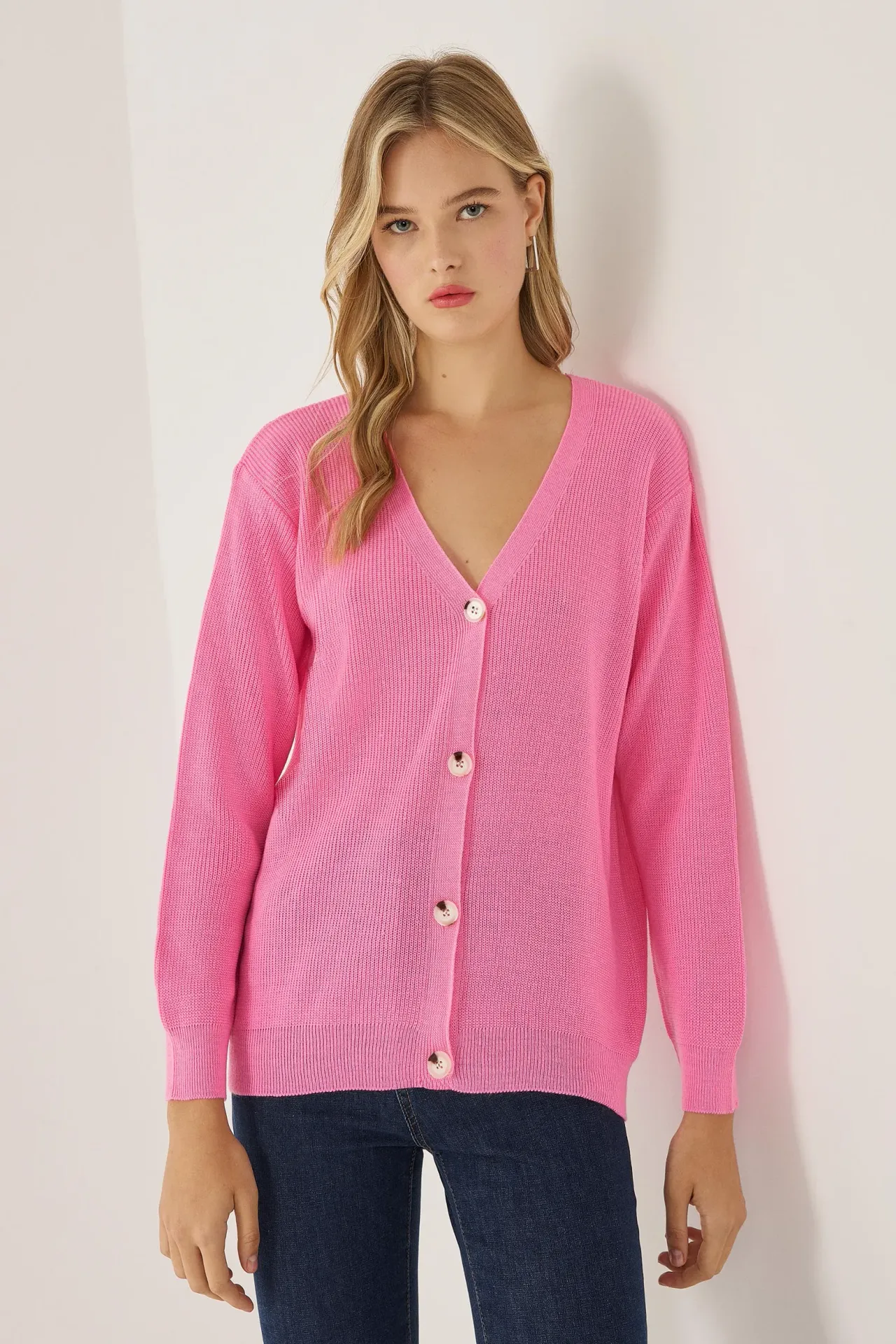 V-Neck Buttoned Cardigan