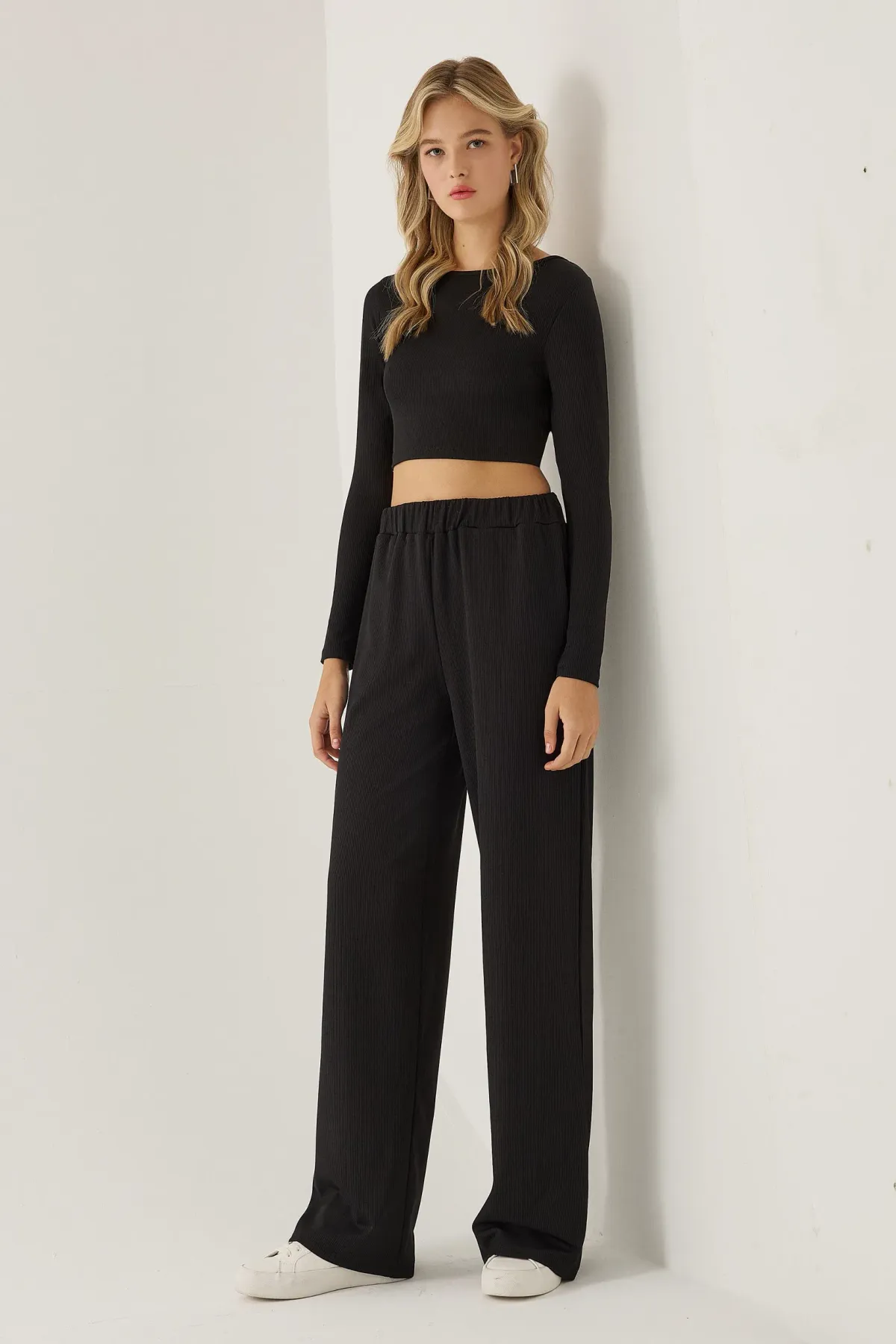 Basic Two-Piece Set 5
