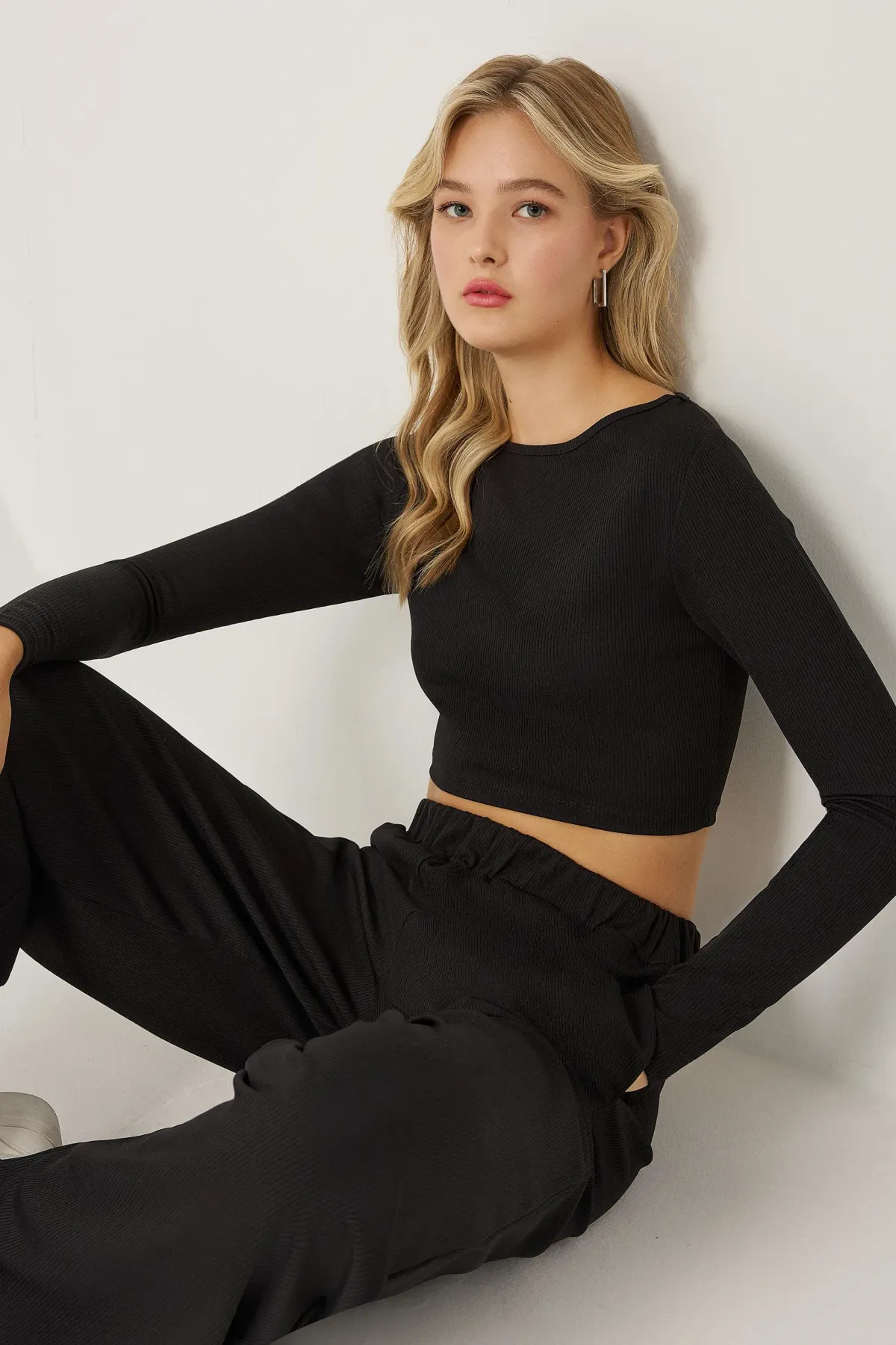 Basic Two-Piece Set 3