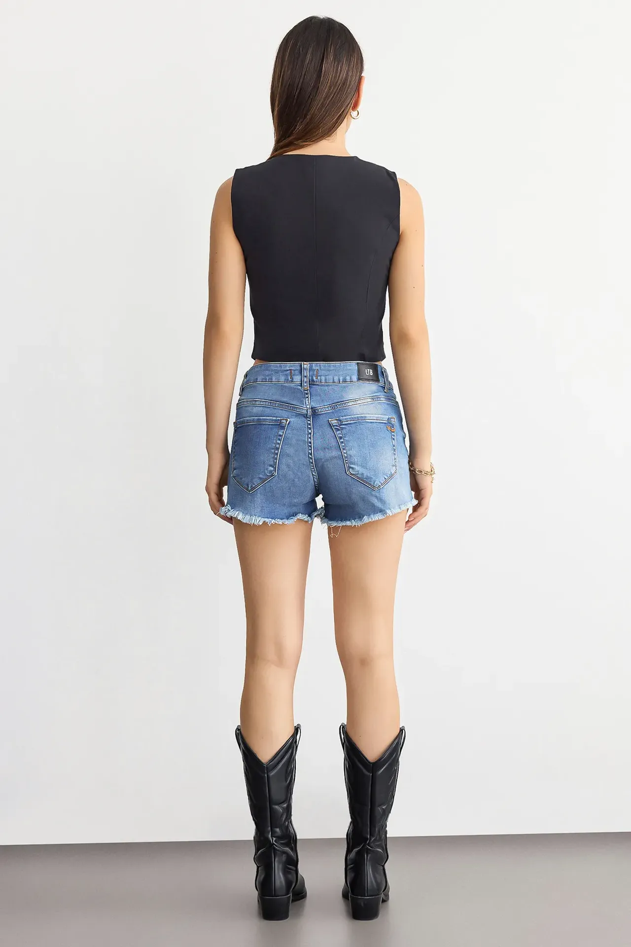 Tailored Cropped V-Neck Waistcoat