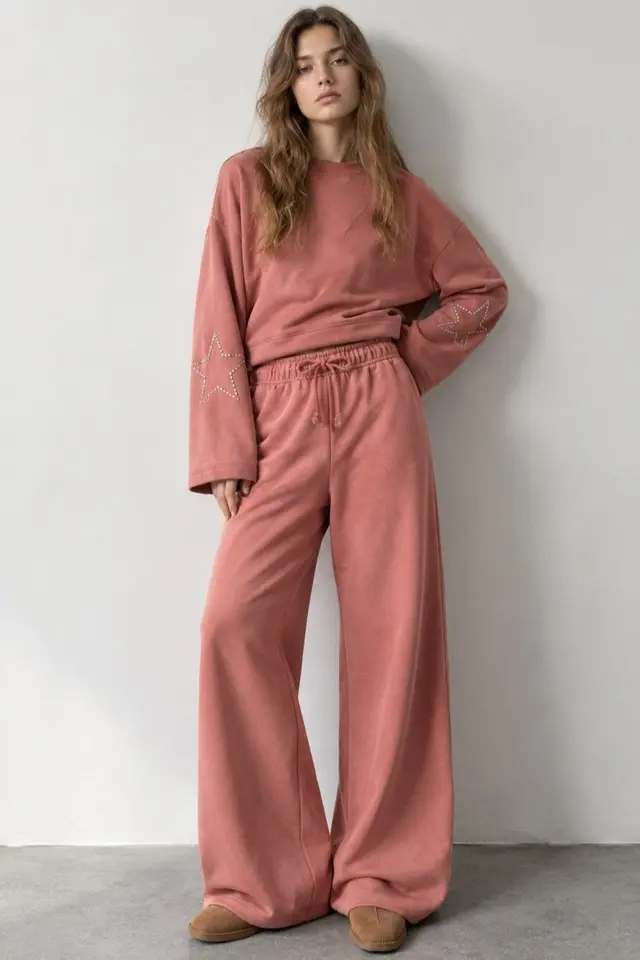 Wide Leg Pants with Star Detail