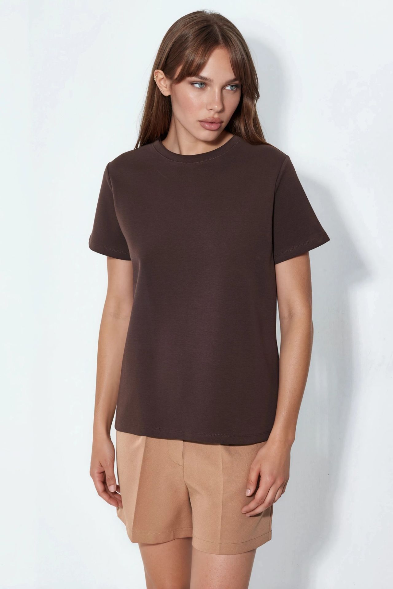 BUSEM Plain Crew Neck T-Shirt 6